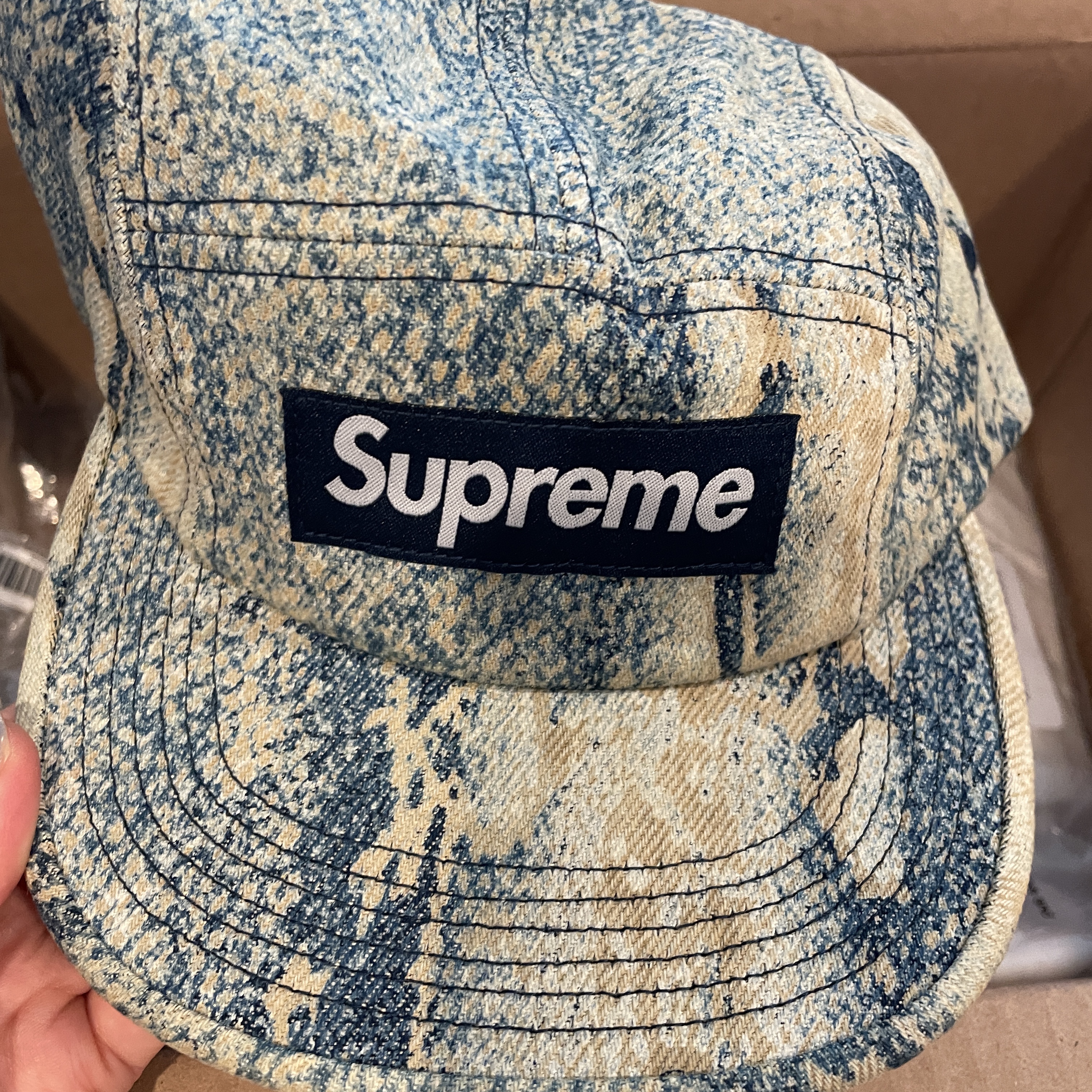 Supreme Denim Camp Cap Black - 24FW, Supreme Denim Camp Cap Snake - 24FW 착용 스타일 - 3