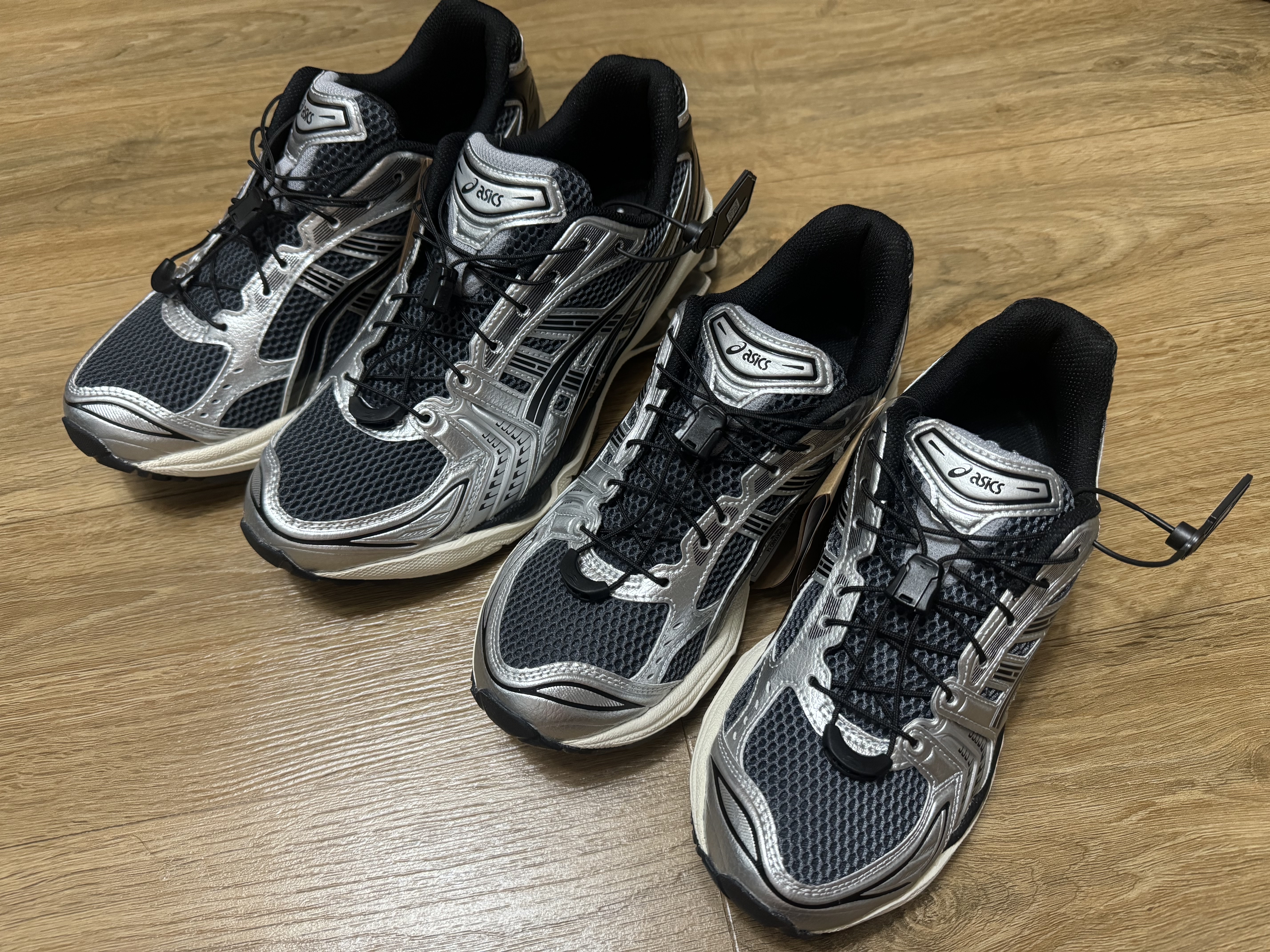 Asics Unlimited Gel-Kayano 14 Carrier Grey Black 착용 스타일 - 3