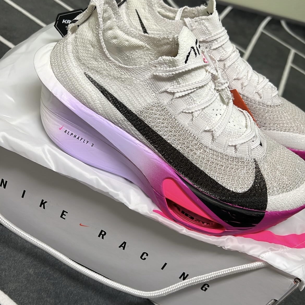 Nike Air Zoom Alphafly Next% 3 Hyper Pink 착용 스타일