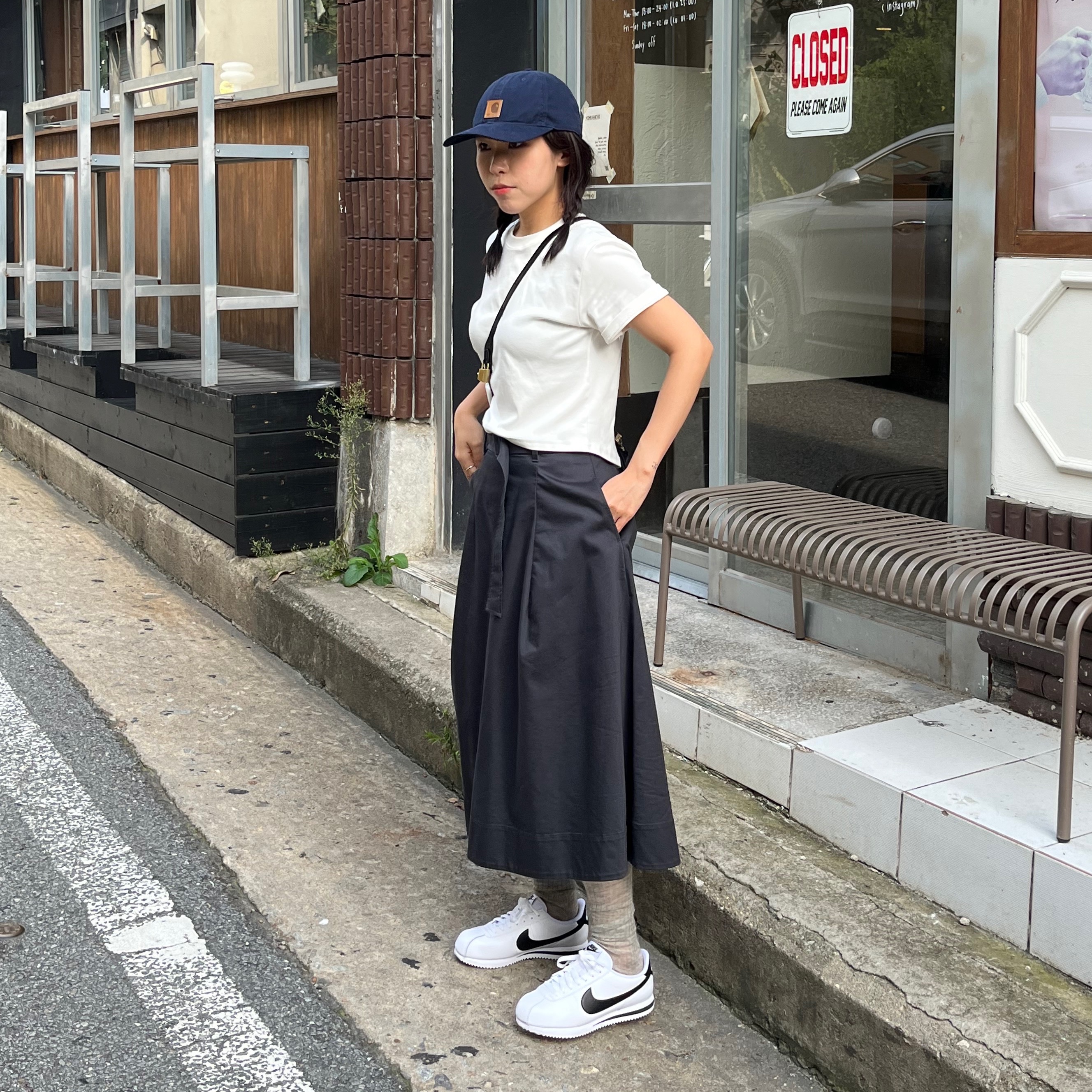 Carhartt Canvas Cap Navy, (W) Nike Cortez Leather White Black 착용 스타일