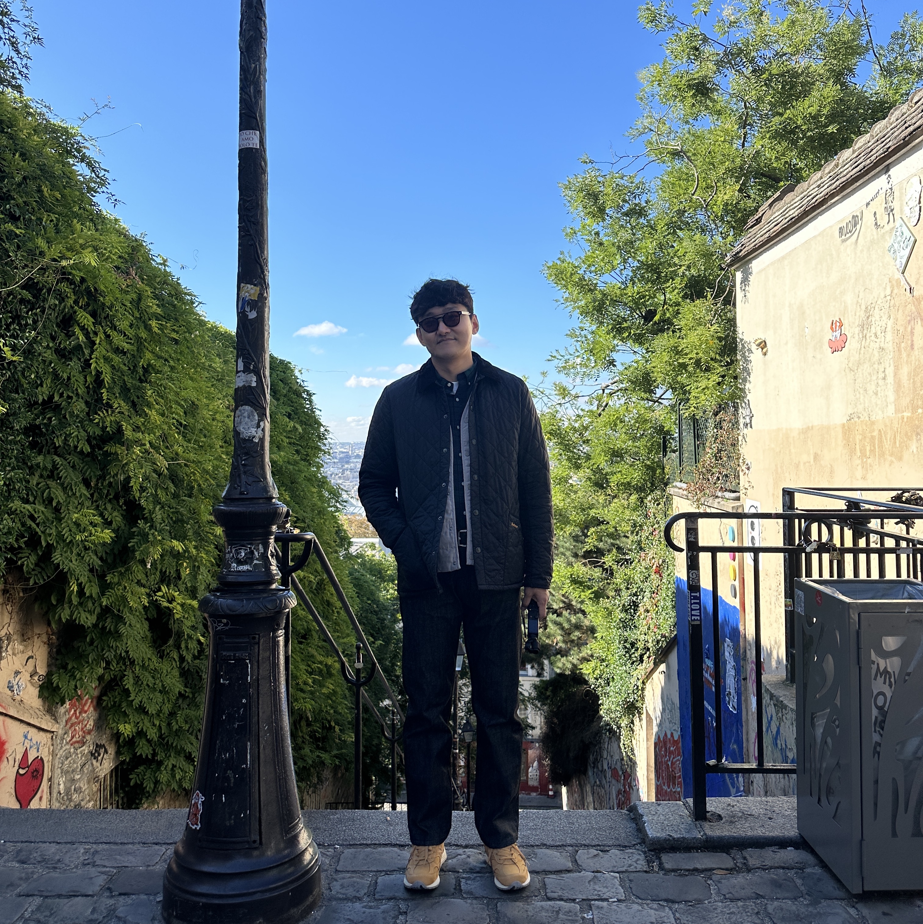 New Balance 992 Made in USA Brown, Barbour Liddesdale Quilted Jacket Black 착용 스타일