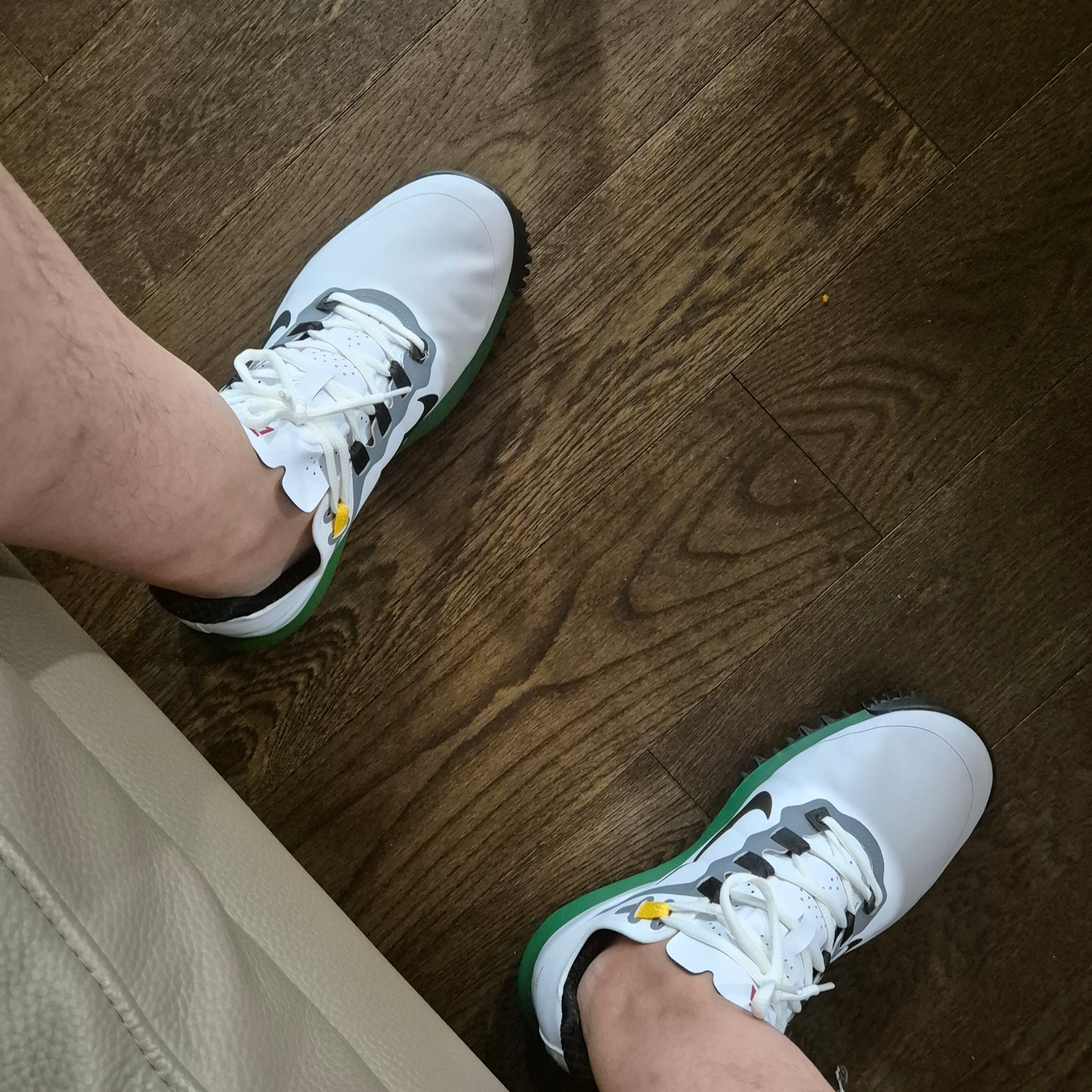 Nike Tiger Woods '13 Wide White Pine Green 착용 스타일