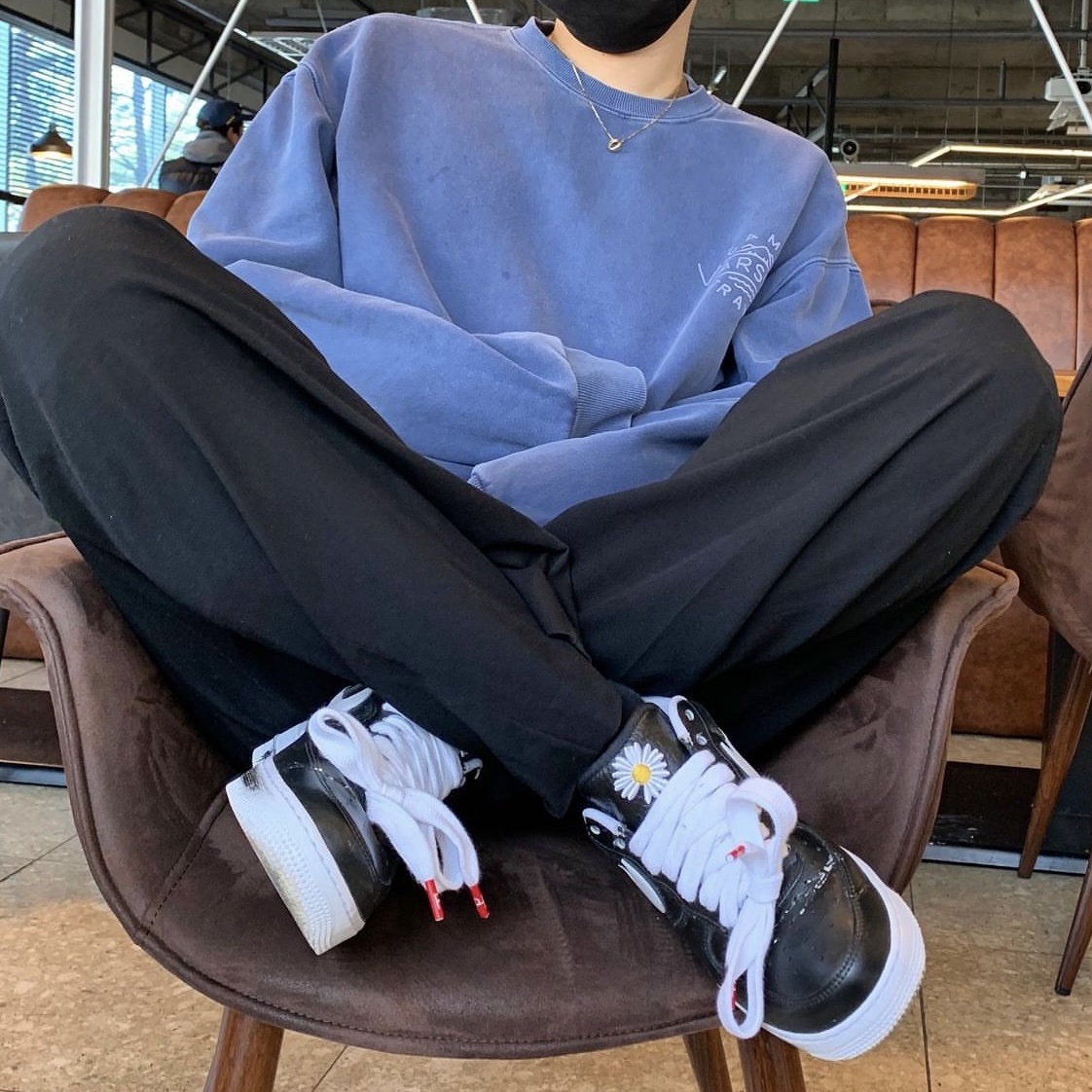 Nike x Peaceminusone Air Force 1 Low Para-Noise 착용 스타일