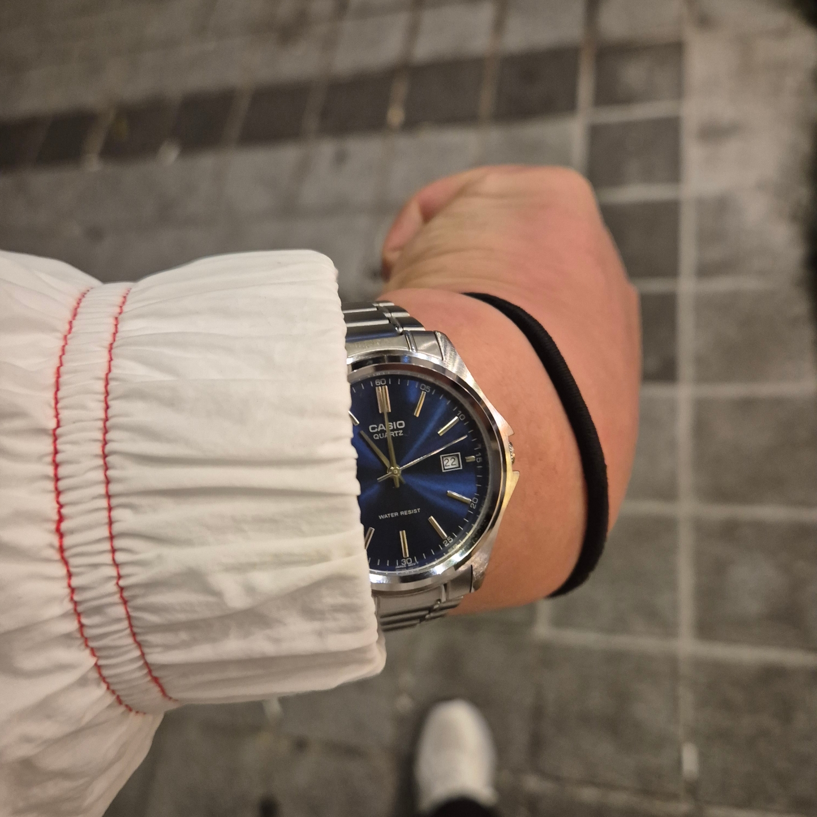 Casio MTP-1183A-2A 착용 스타일