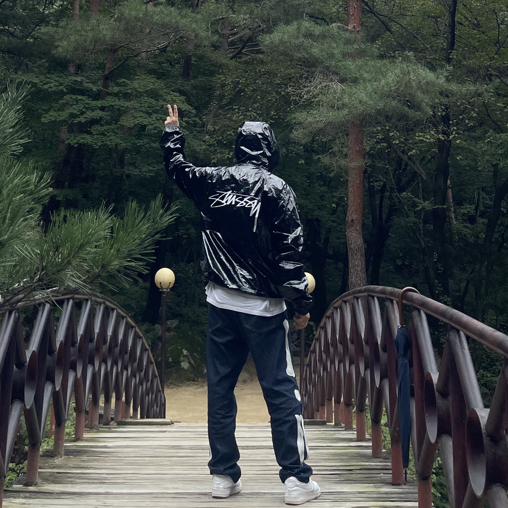 Stussy Beach Shell Coated Ripstop Black, Kapital 12.5 oz. Denim Mexican Tuxedo 5P Okagilly Pants Indigo 착용 스타일