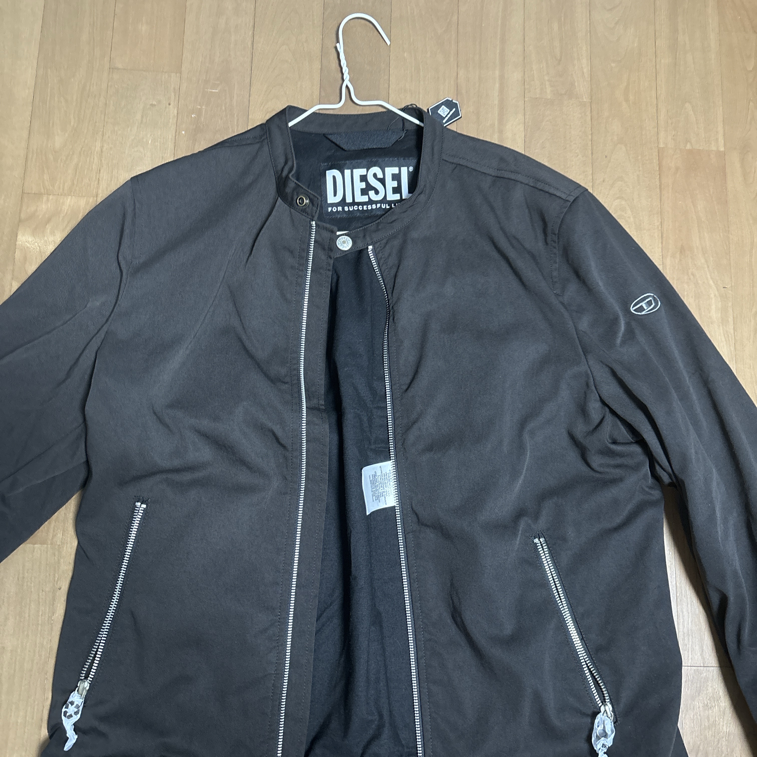 Diesel J-Glory-NW Jacket Black 착용 스타일