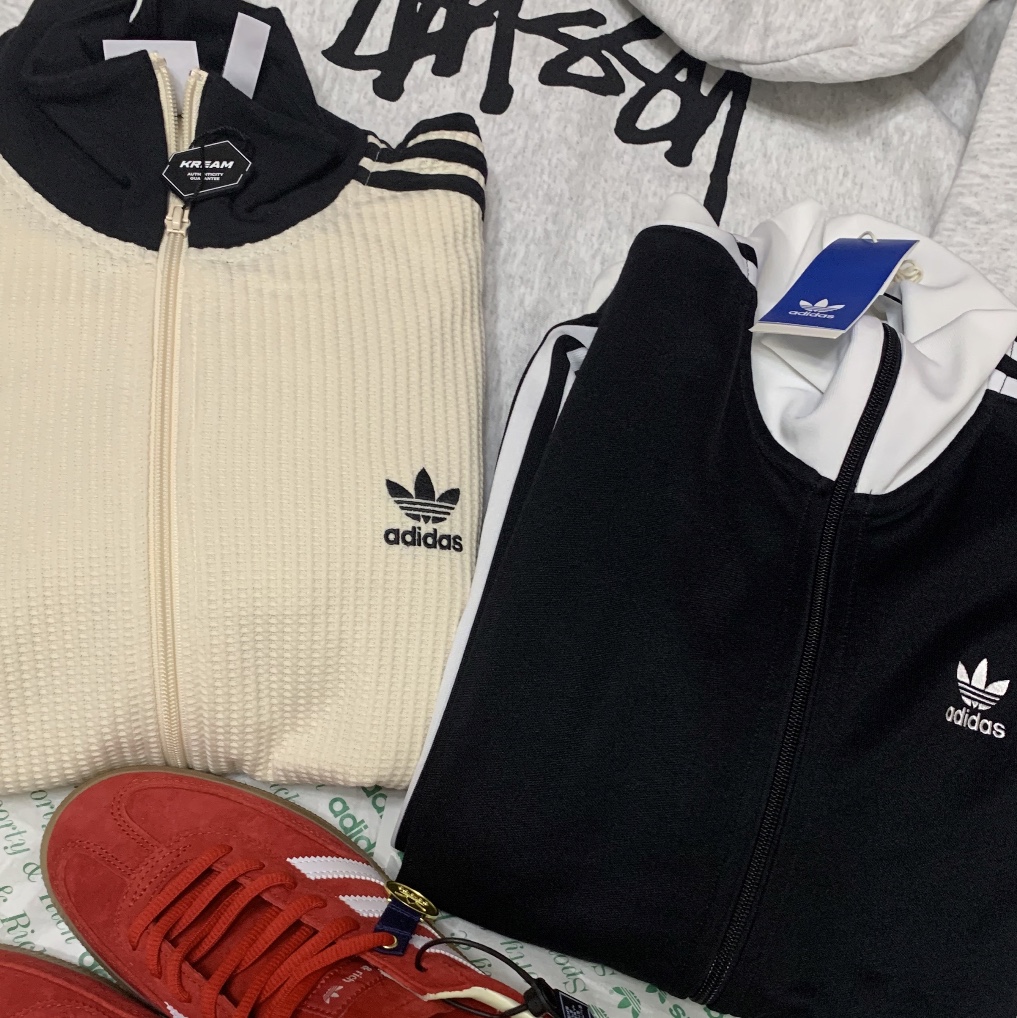 Adidas Waffle Beckenbauer Track Top Wonder White - KR Sizing, Adidas x Sporty & Rich Spezial Handball Collegiate Red Night Indigo 착용 스타일 - 1