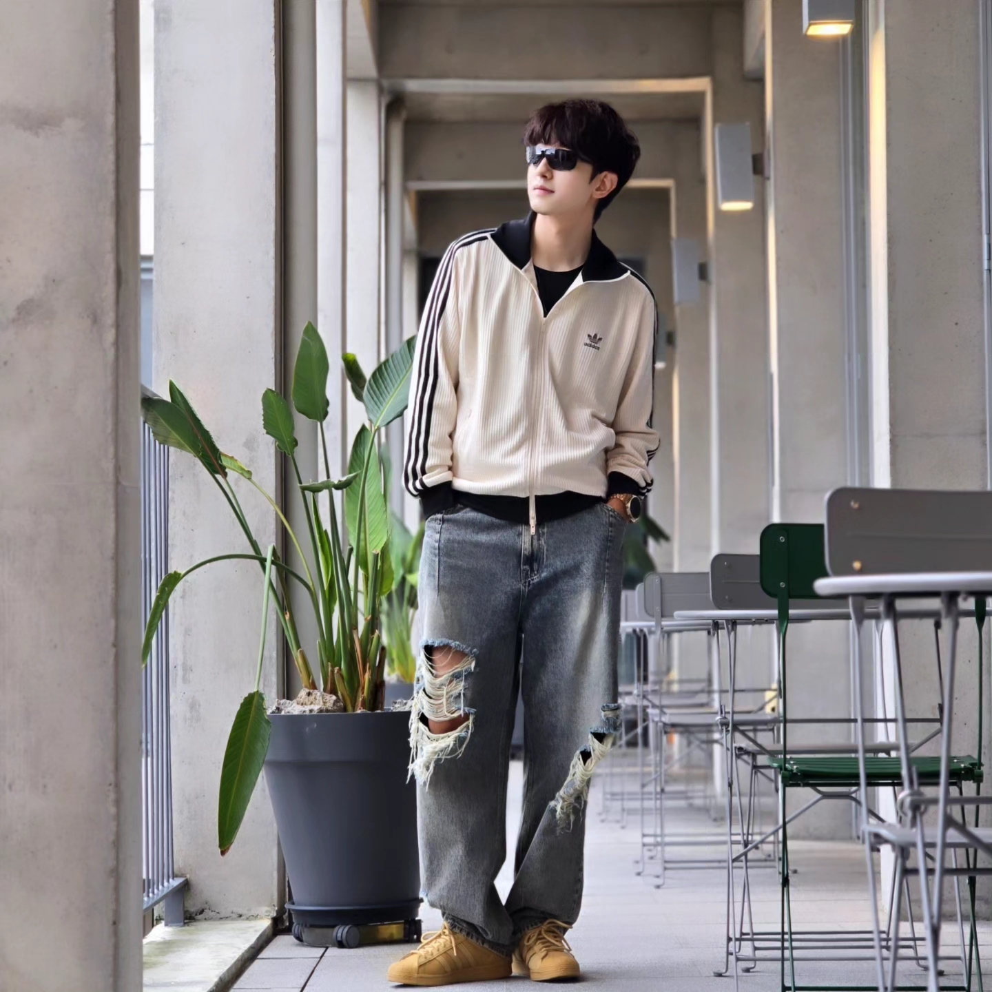 Adidas Waffle Beckenbauer Track Top Wonder White - KR Sizing, Samsung Galaxy Watch6 44mm LTE Silver (Korean Ver.) 착용 스타일 - 5