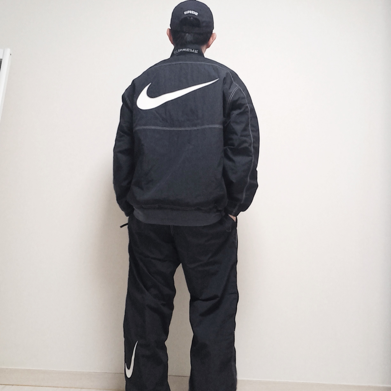Supreme x Nike Ripstop Pullover Black - 24SS, Supreme x Nike Ripstop Track Pants Black - 24SS 착용 스타일 - 1