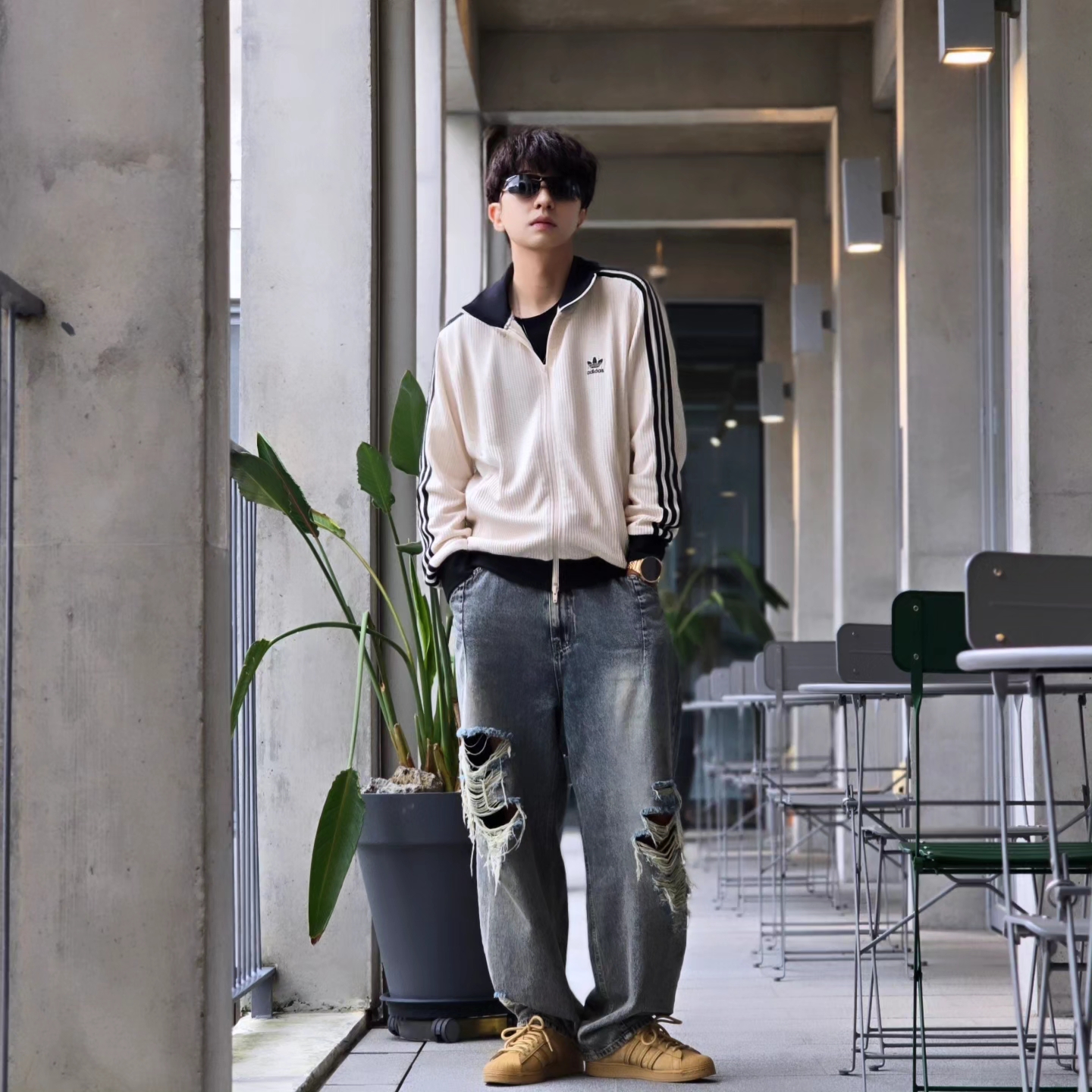Adidas Waffle Beckenbauer Track Top Wonder White - KR Sizing, Samsung Galaxy Watch6 44mm LTE Silver (Korean Ver.) 착용 스타일 - 4
