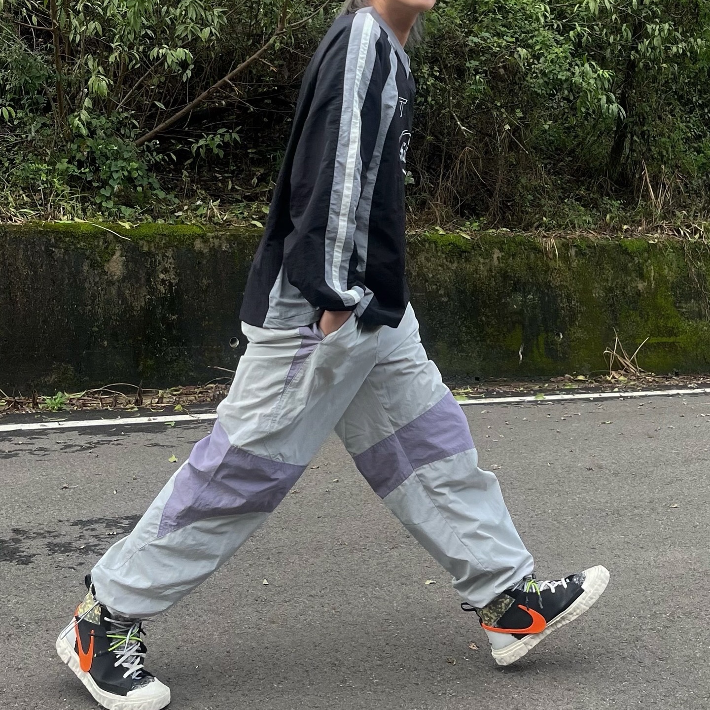 Nike x Readymade Blazer Mid Black 착용 스타일 - 2