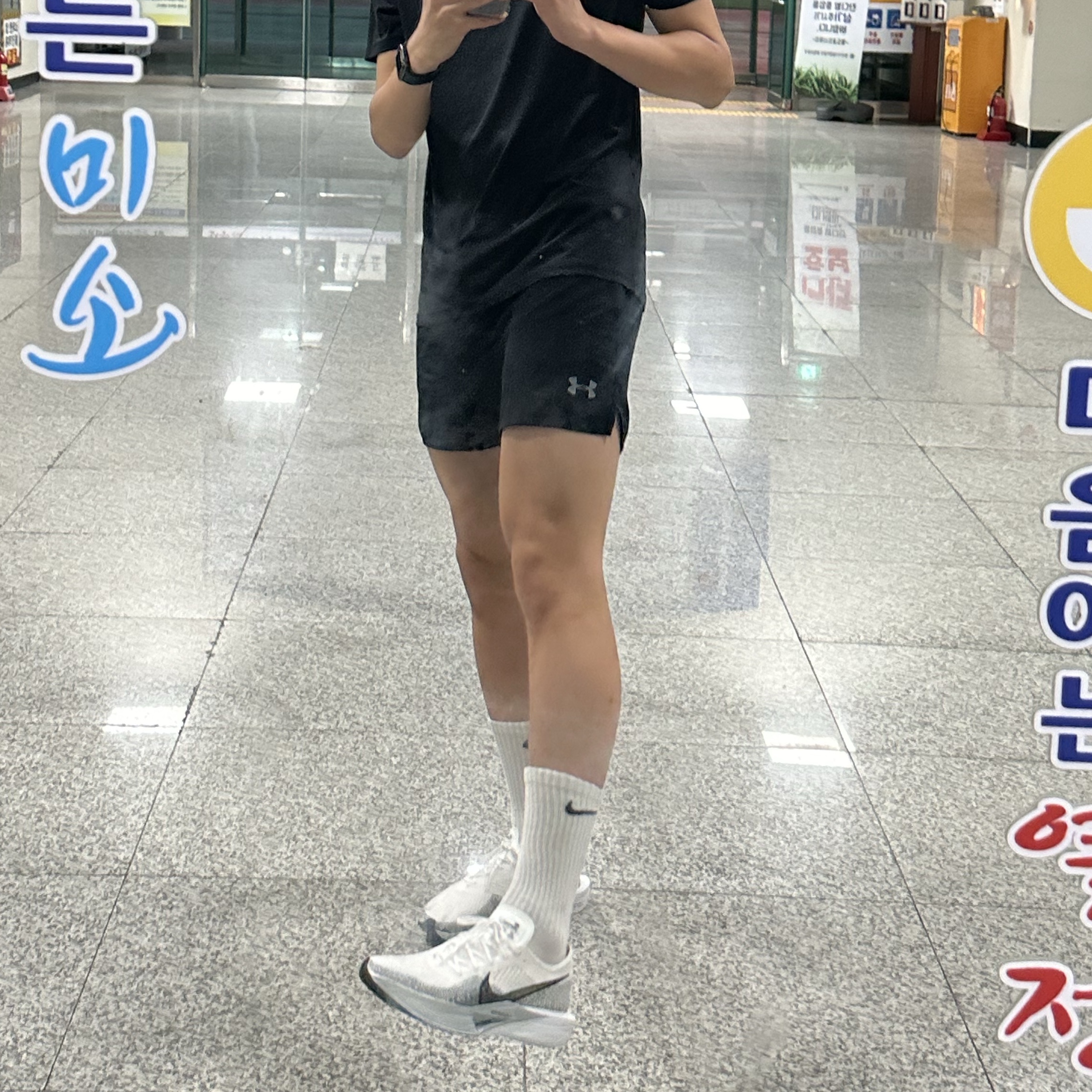 Nike ZoomX Vaporfly Next% 3 White Grey 착용 스타일