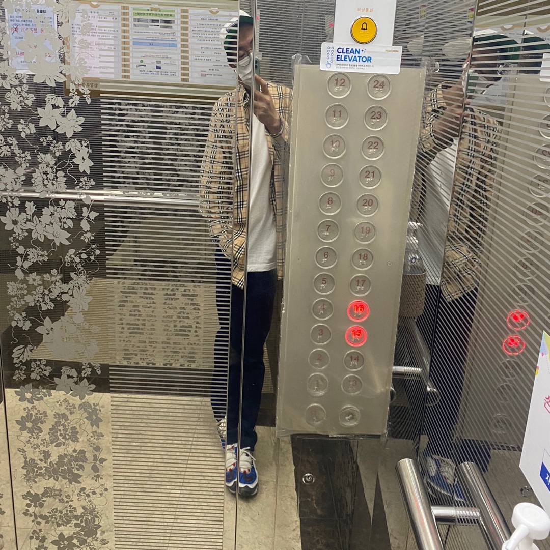 Burberry Check Cotton Shirt Archive Beige, (W) Nike Air Max 98 Gundam 2018 착용 스타일