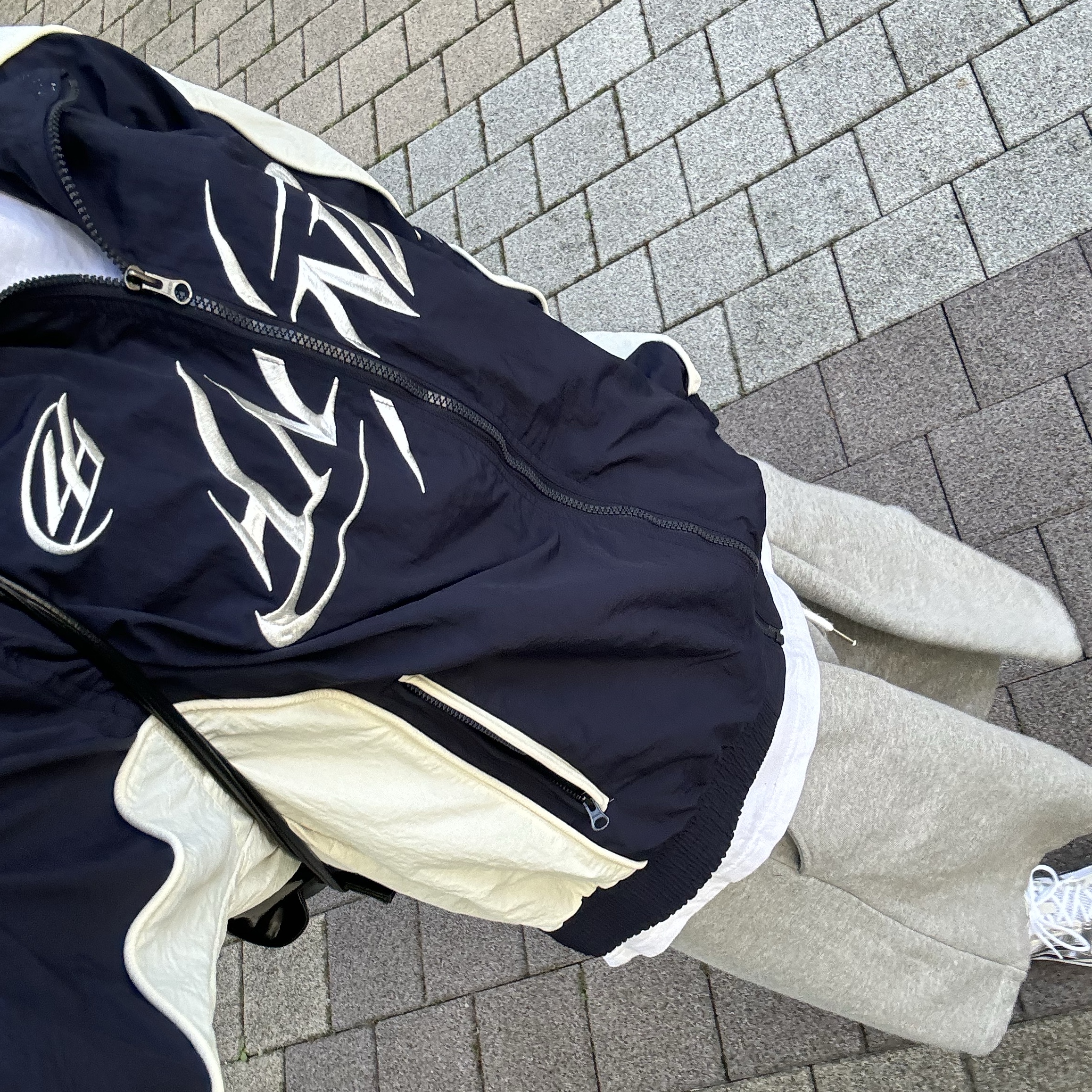 (W) Asics Gel-Kayano 14 White Midnight 착용 스타일