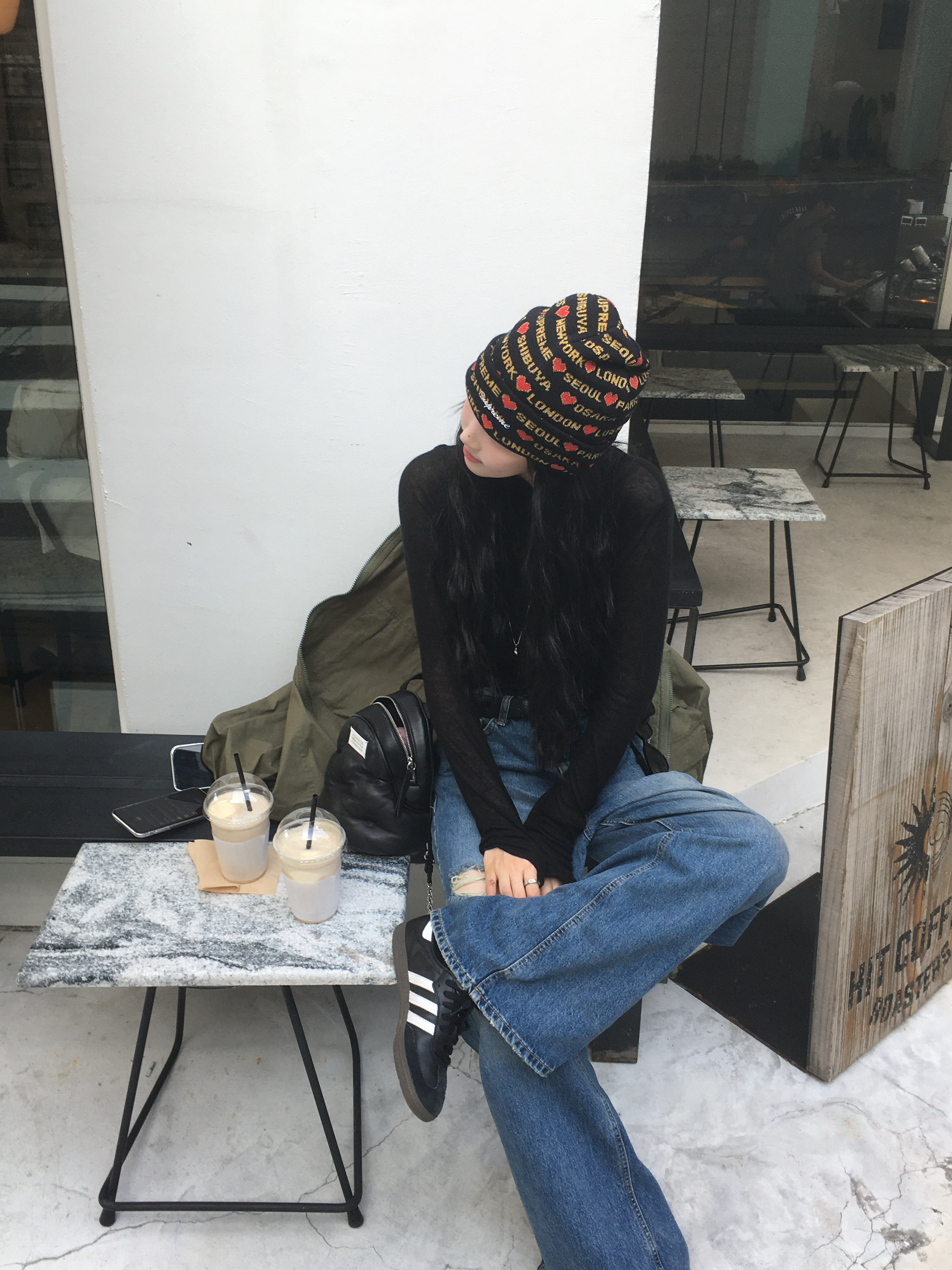 Supreme Hearts Beanie Black - 24FW, Adidas Samba OG Black White Gum 착용 스타일 - 1