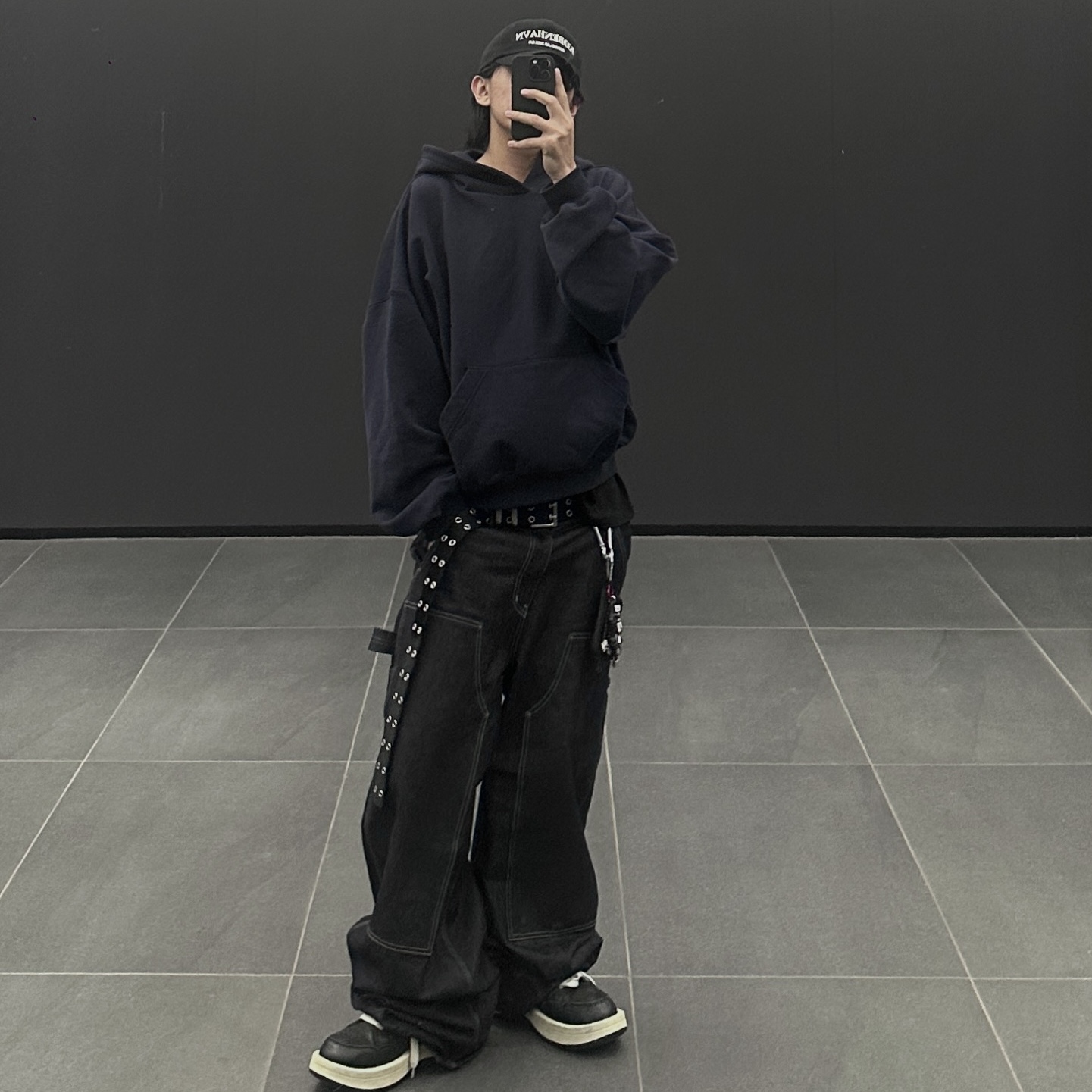 Converse x Drkshdw Turbowpn Black Cream 착용 스타일