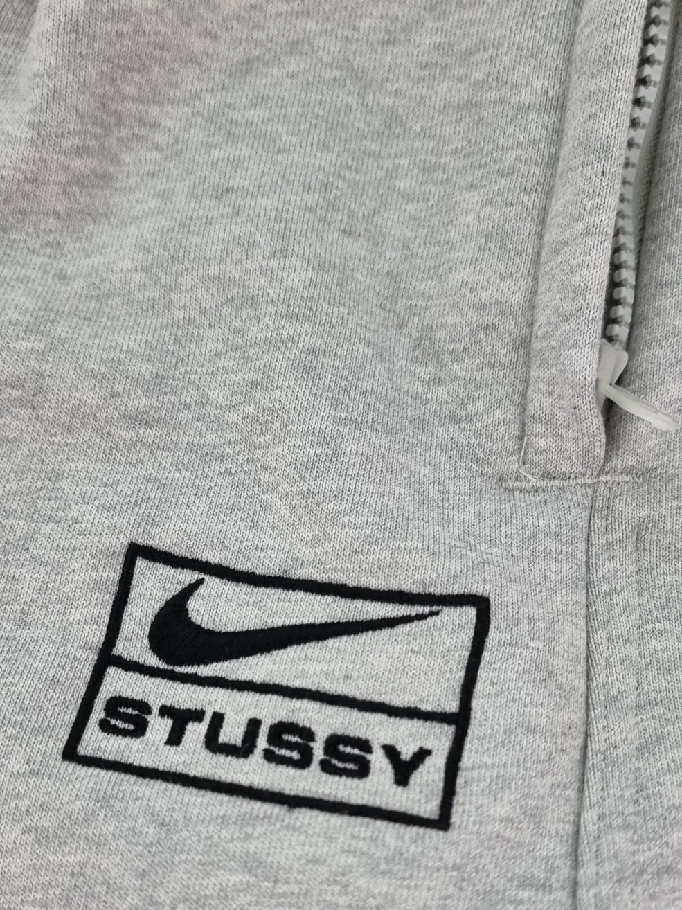 IAB Studio Hoodie Sky Blue Lemon, Jordan 1 Retro UNC 착용 스타일 - 3