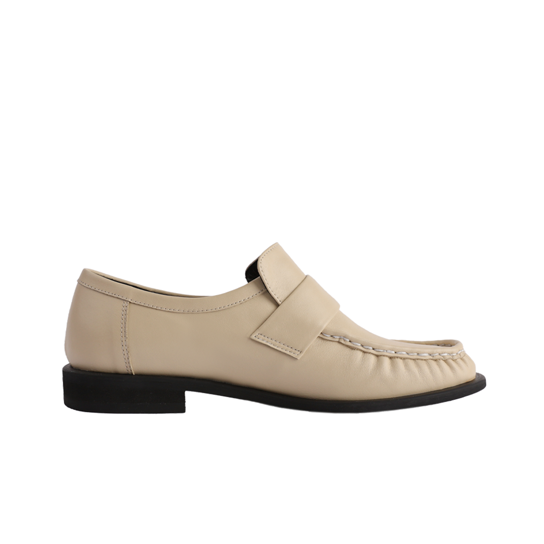 324517 APOA Fronces Groupe Loafer Cream