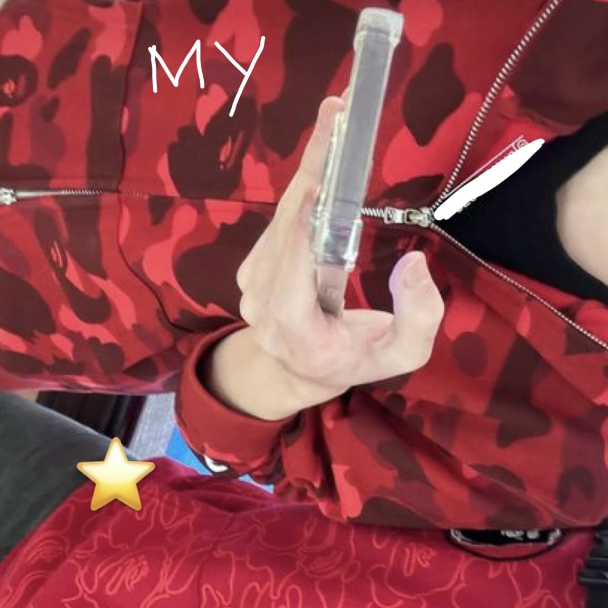 BAPE Color Camo Shark Full Zip Hoodie Red 착용 스타일