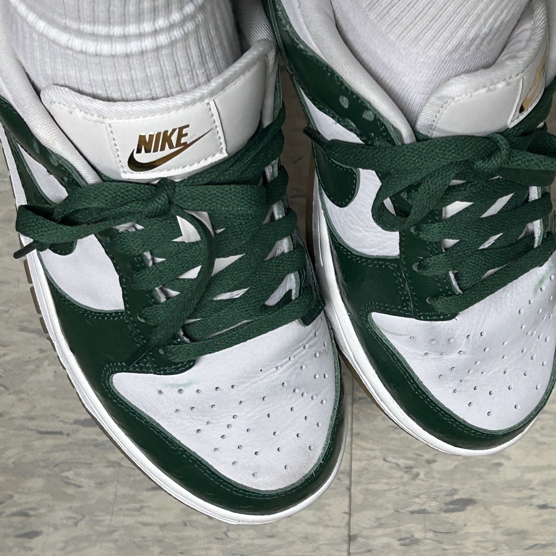 (W) Nike Dunk Low Gorge Green 착용 스타일 - 2