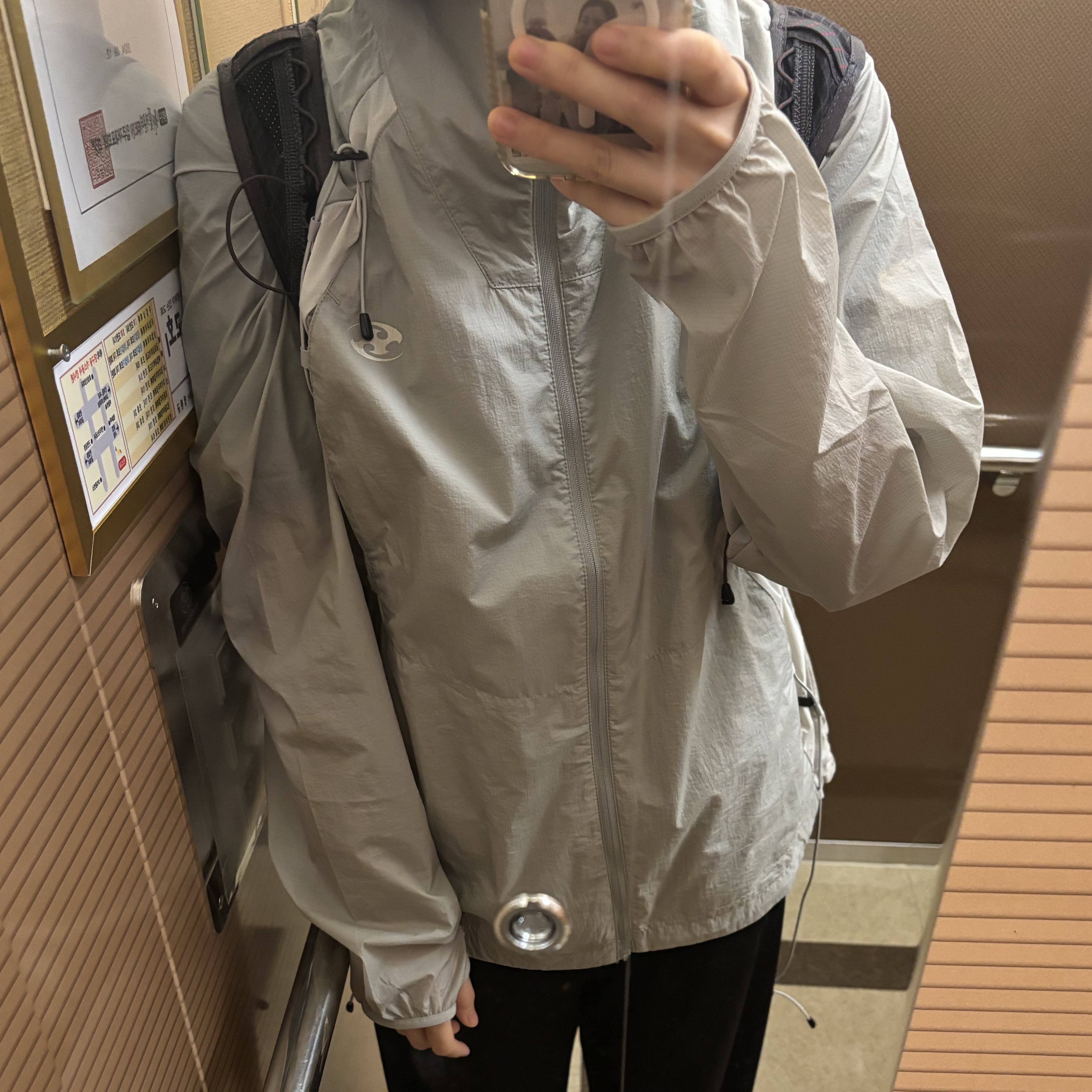 Sansan Gear Backpack Jacket Light Grey - 24SS 착용 스타일 - 2