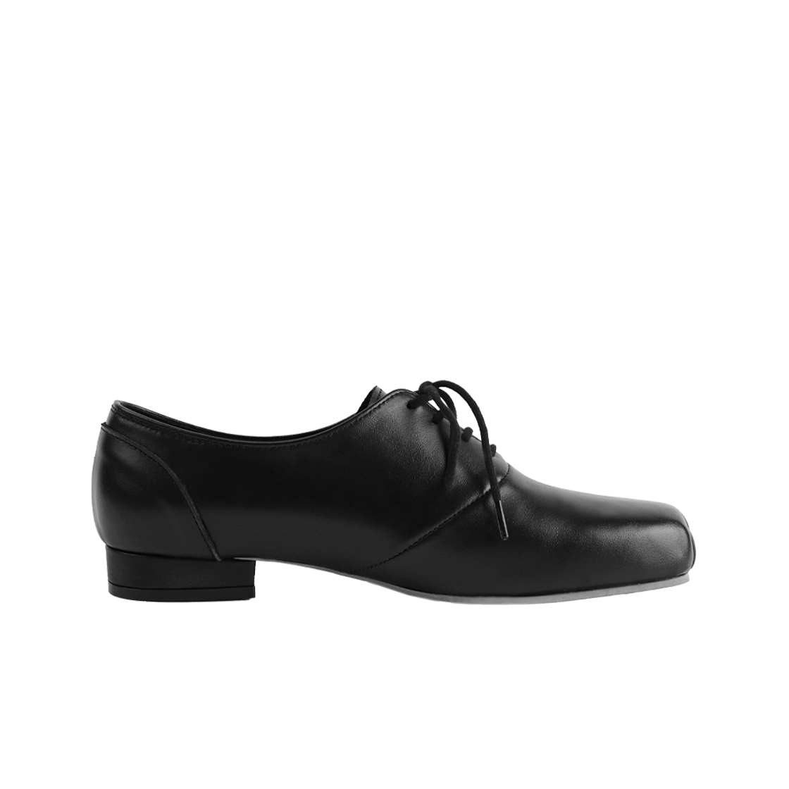 아포아 디센트 레이스업 로퍼 블랙(APOA Decent Lace-up Loafer Black)