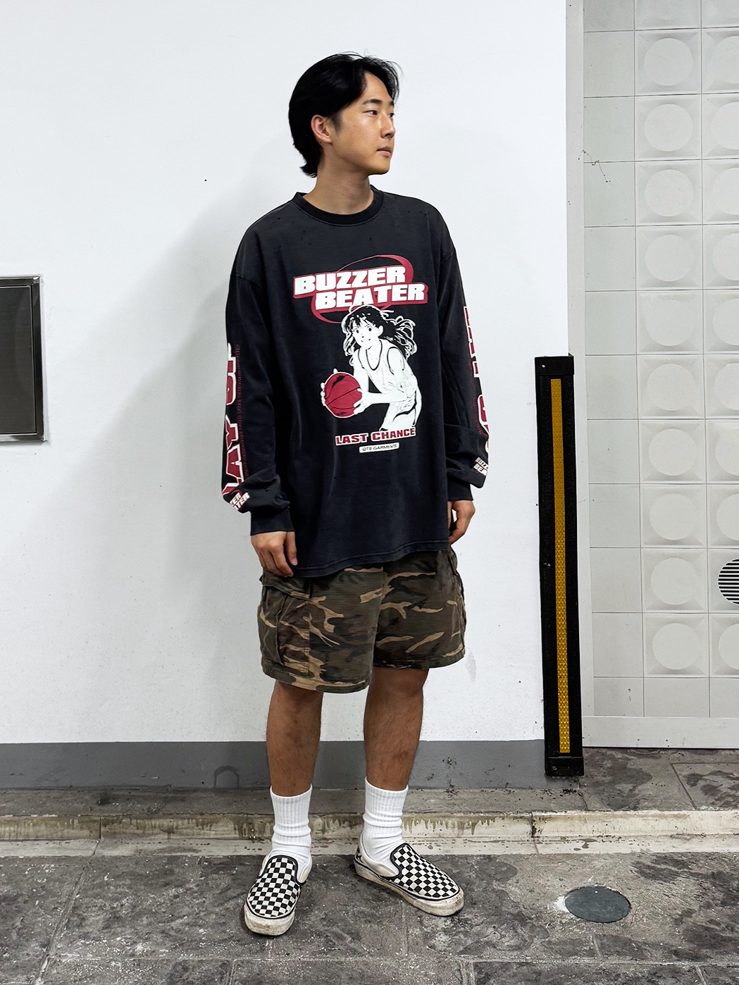 QT8 GARMENTS TL Buzzer Beater SP Washed Long Sleeve Black, QT8 GARMENTS BN Camo Ripstop Cargo Shorts Khaki 착용 스타일 - 1