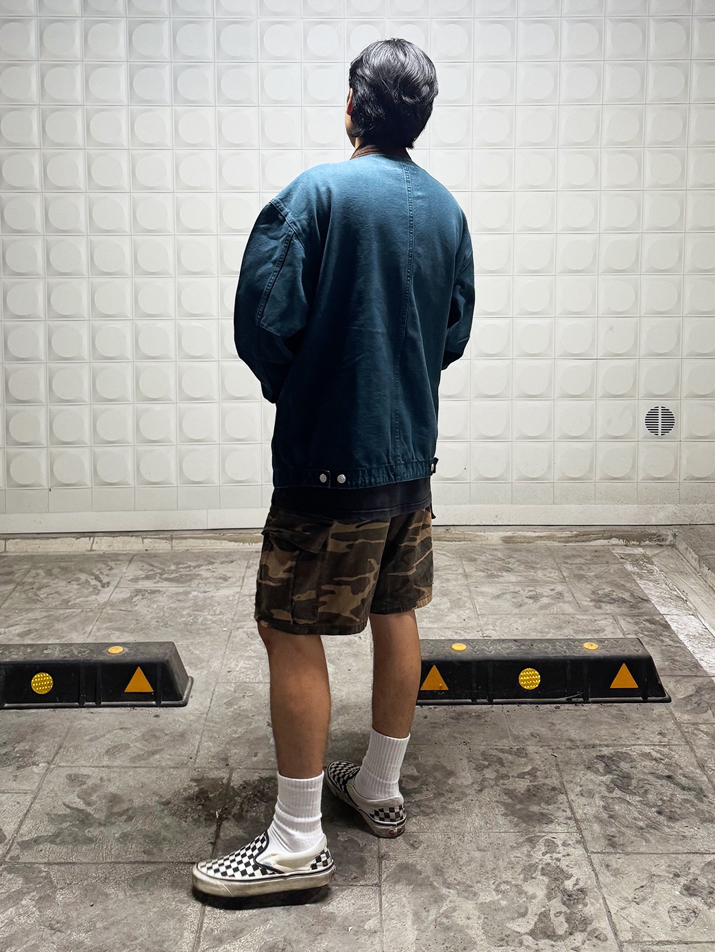 QT8 GARMENTS TL Washed Work Chore Jacket Navy, QT8 GARMENTS BN Camo Ripstop Cargo Shorts Khaki 착용 스타일 - 2