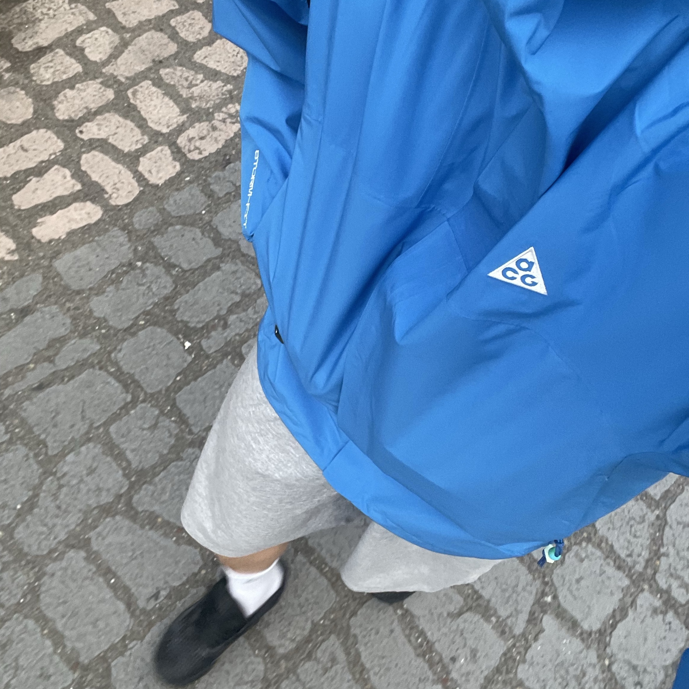 Nike ACG Storm-Fit ADV Cascade Rains Full Zip Jacket Light Photo Blue Summit White - Asia 착용 스타일 - 1