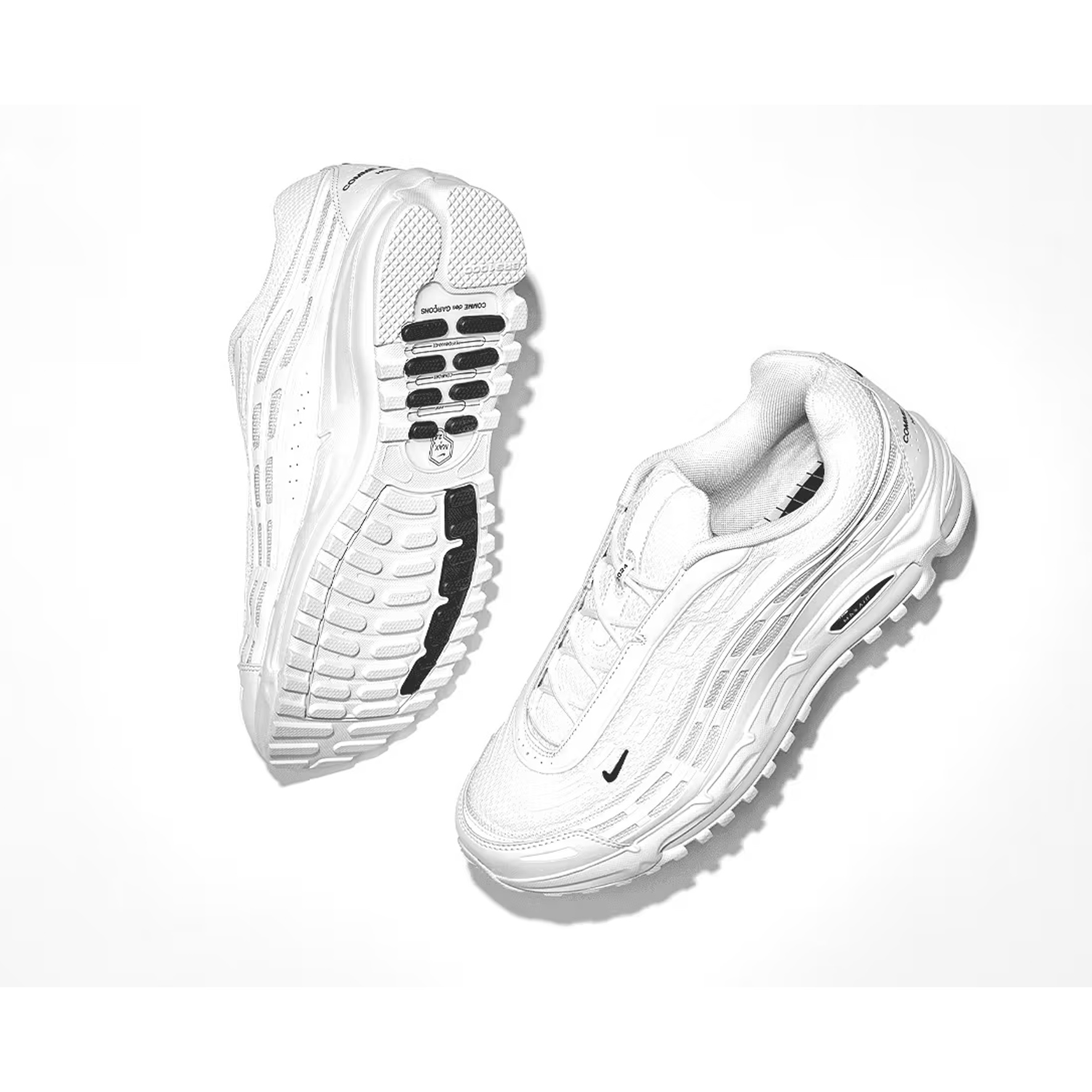 Nike x Comme des Garcons Homme Plus Air Max TL 2.5 White 착용 스타일 - 3
