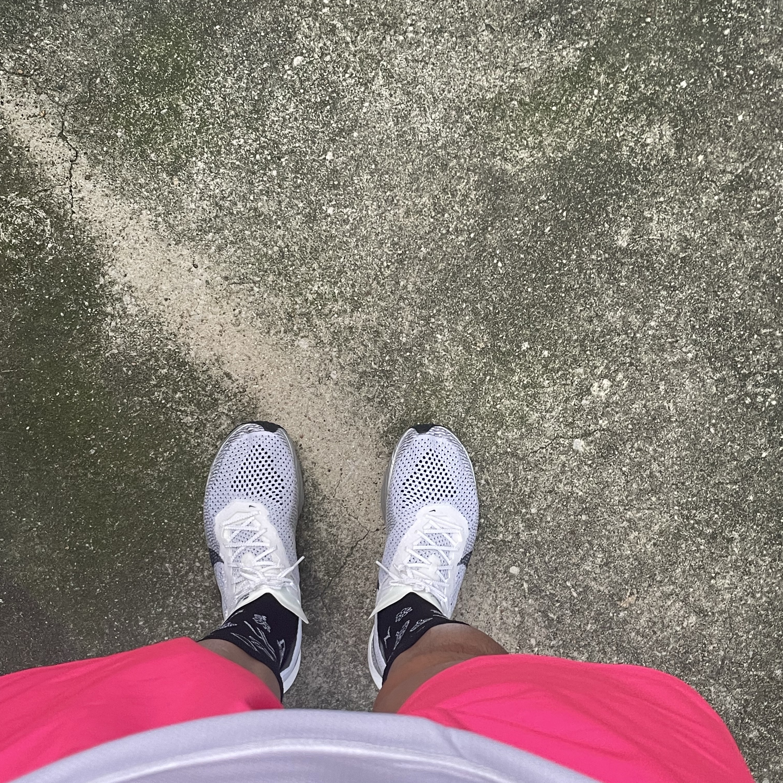 Nike ZoomX Vaporfly Next% 3 White Grey 착용 스타일