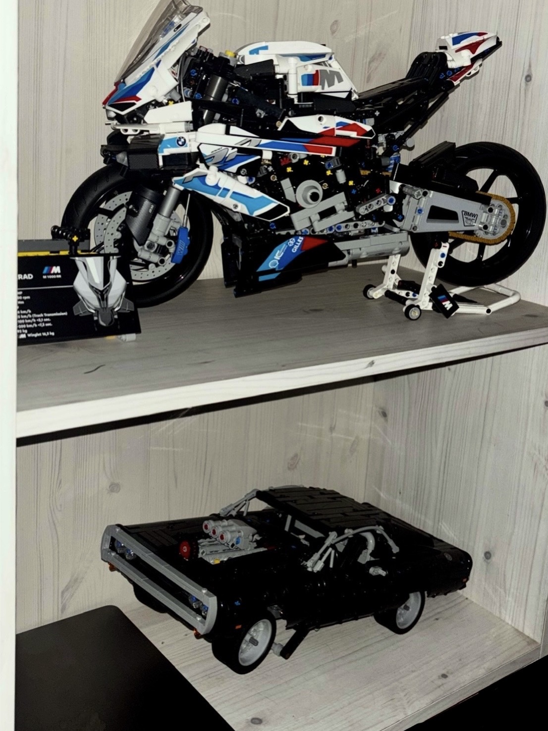 Lego BMW M 1000 RR, Lego Dom’s Doddge Charger 착용 스타일