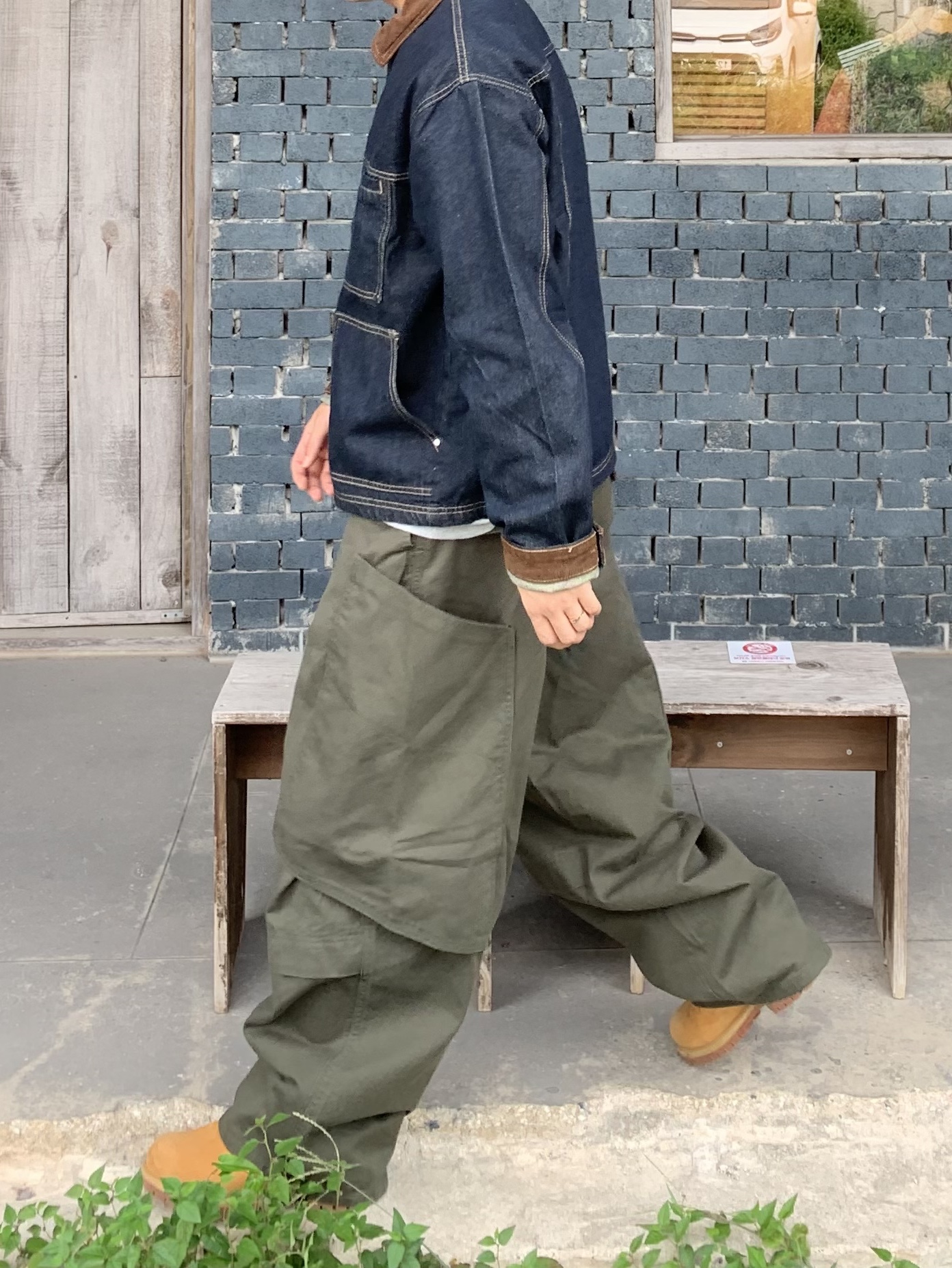 Timberland Premium 6 inch Waterproof Boot Wheat Nubuck - Wide, Supreme Military Camp Cap Black - 22FW 착용 스타일 - 4