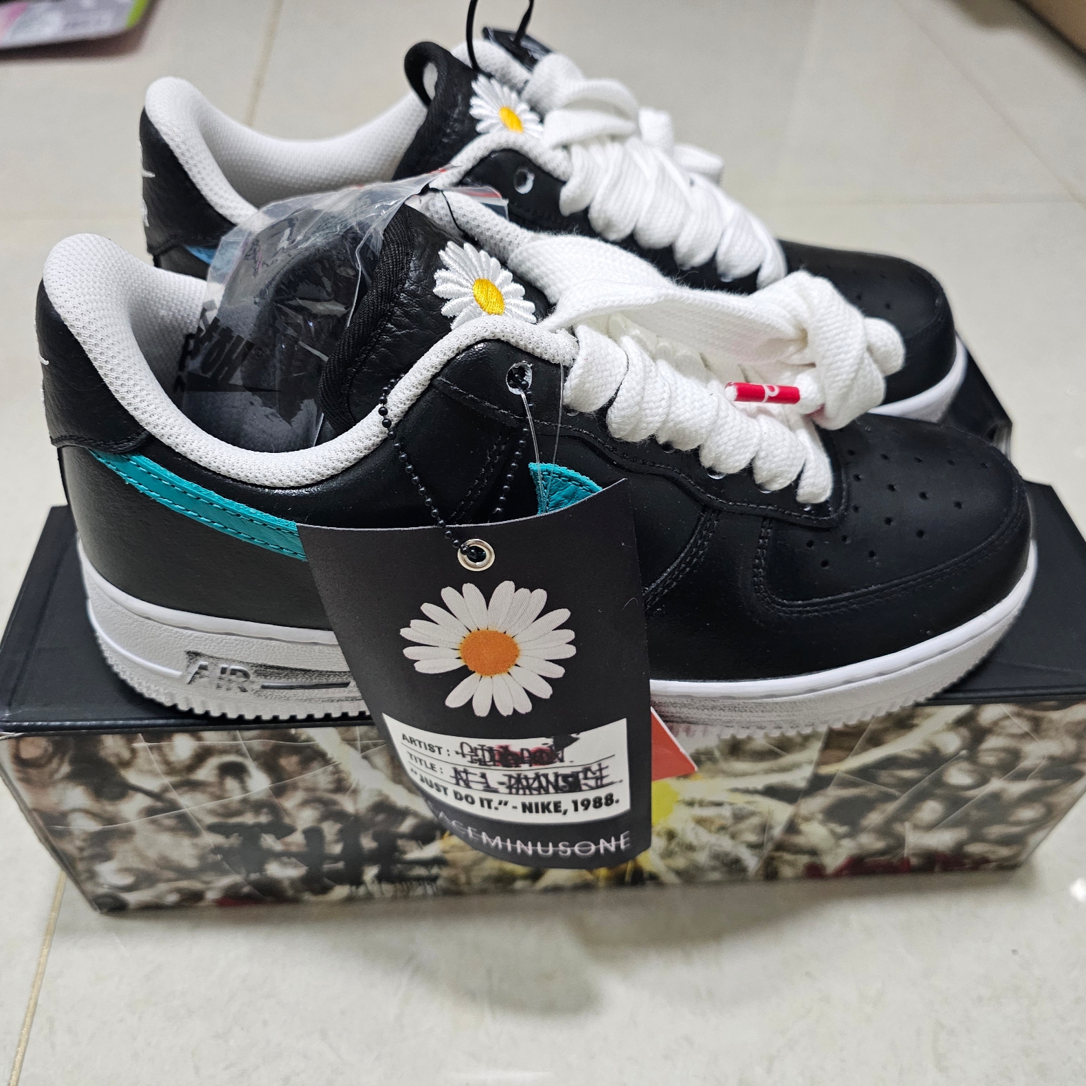 Nike x Peaceminusone Air Force 1 Low Para-Noise 3.0 Black and Multicolor 착용 스타일