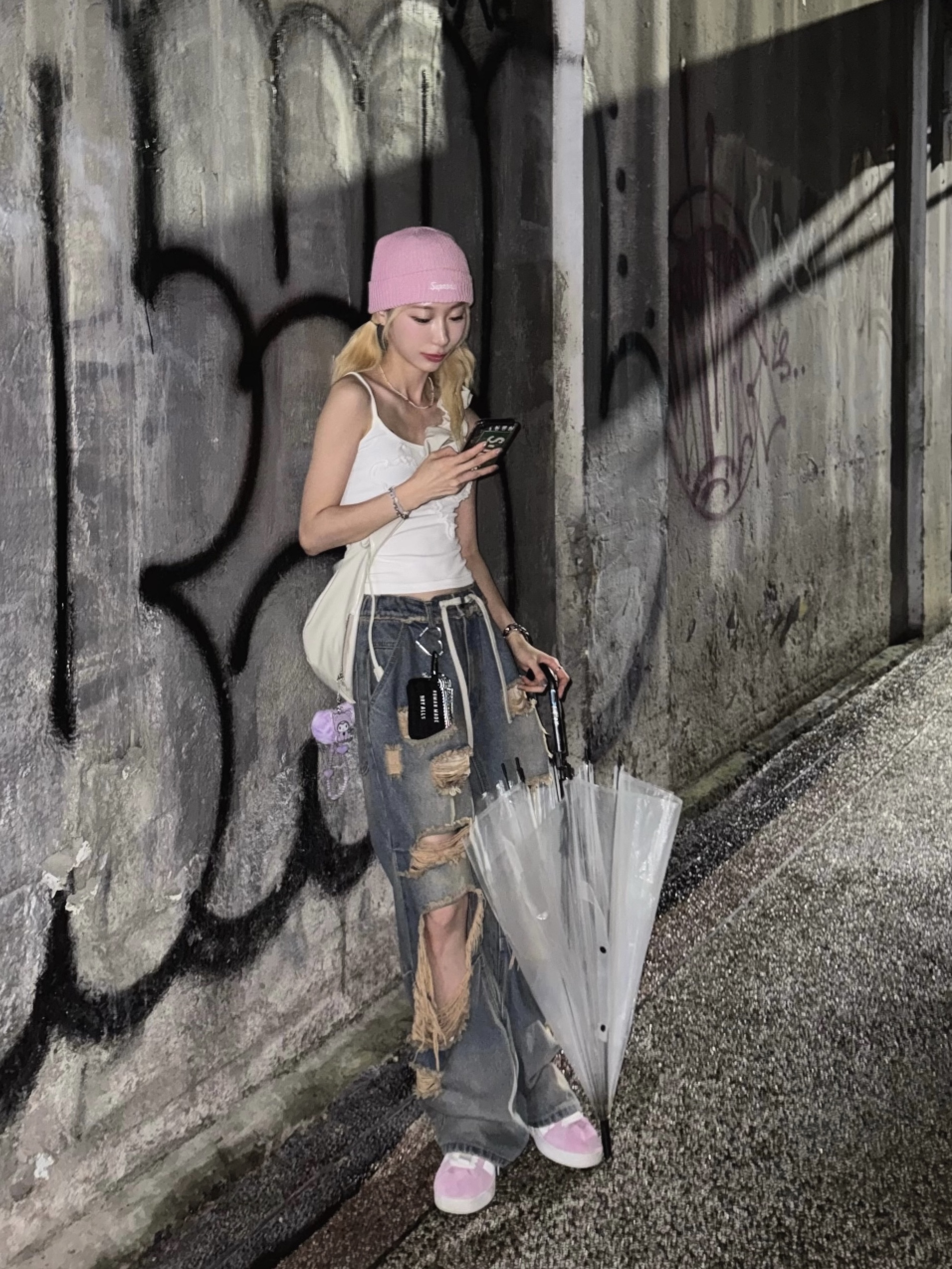 Supreme Loose Gauge Beanie Pink - 24FW, (W) Adidas Campus 00s Bliss Lilac 착용 스타일 - 6