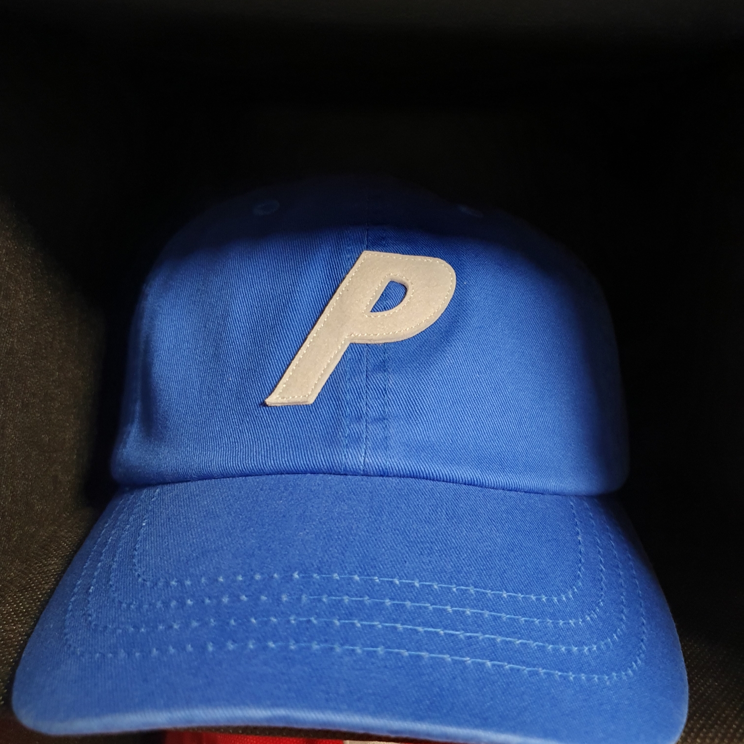 Palace P 6-Panel Palatial Blue - 24SS 착용 스타일