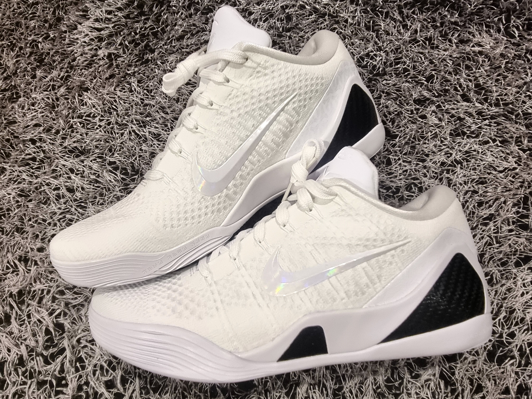 Nike Kobe 9 Elite Low Protro Halo 착용 스타일 - 3