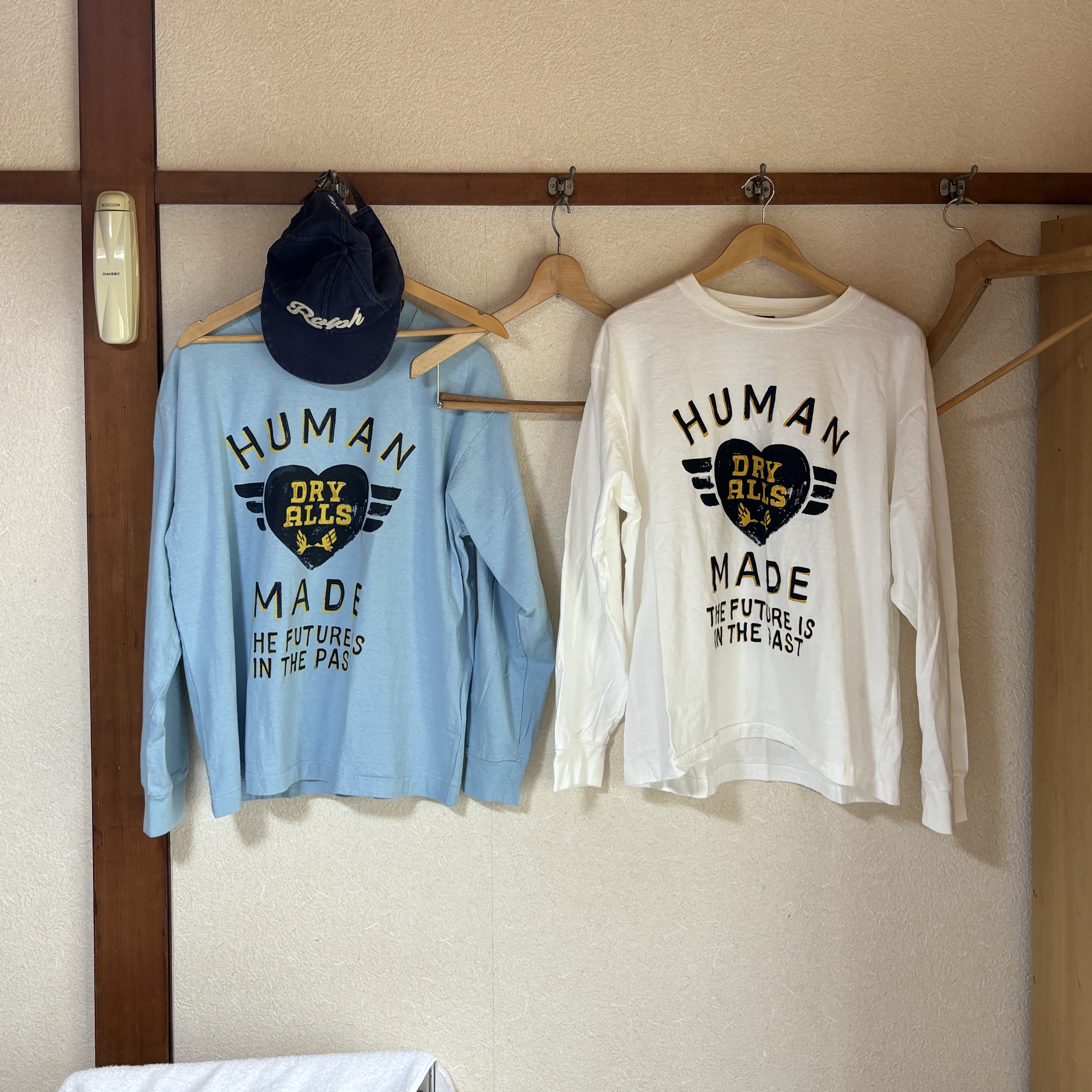Human Made Graphic L/S T-Shirt Blue, Hoka Hopara Navy 착용 스타일 - 4