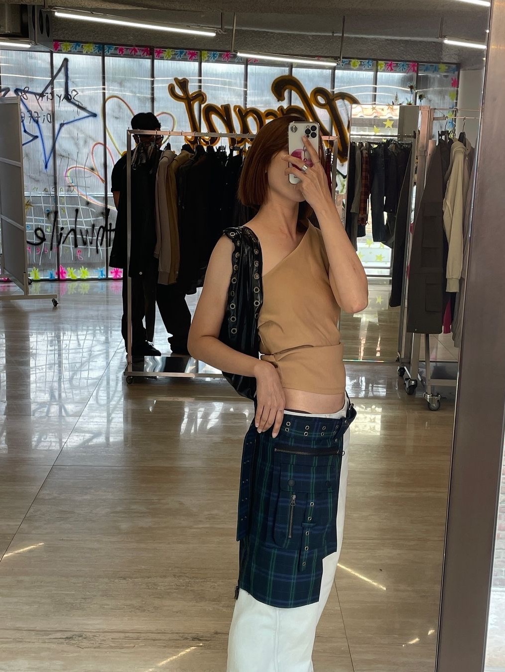 Vacant Archive Bajess Layered Skirt Belt Check Blue, Vacant Archive Bajess Layered Skirt Belt Check Red 착용 스타일