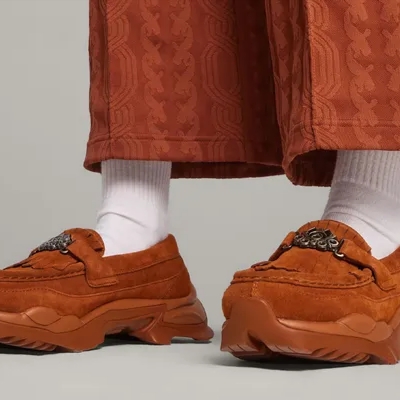 Puma x Palomo Nitefox Suede Loafer Teak 착용 스타일
