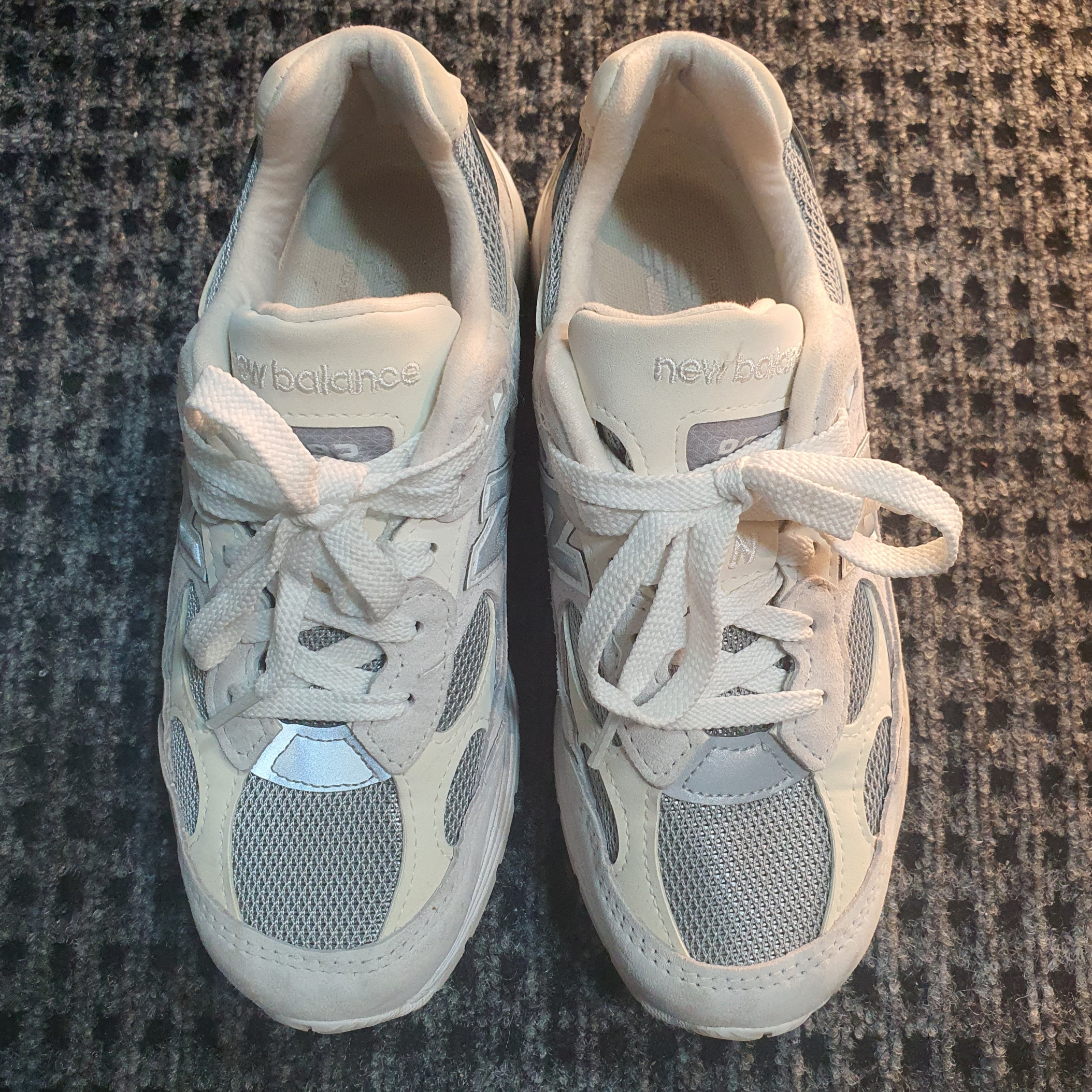 New Balance 992 Made in USA White Silver 착용 스타일