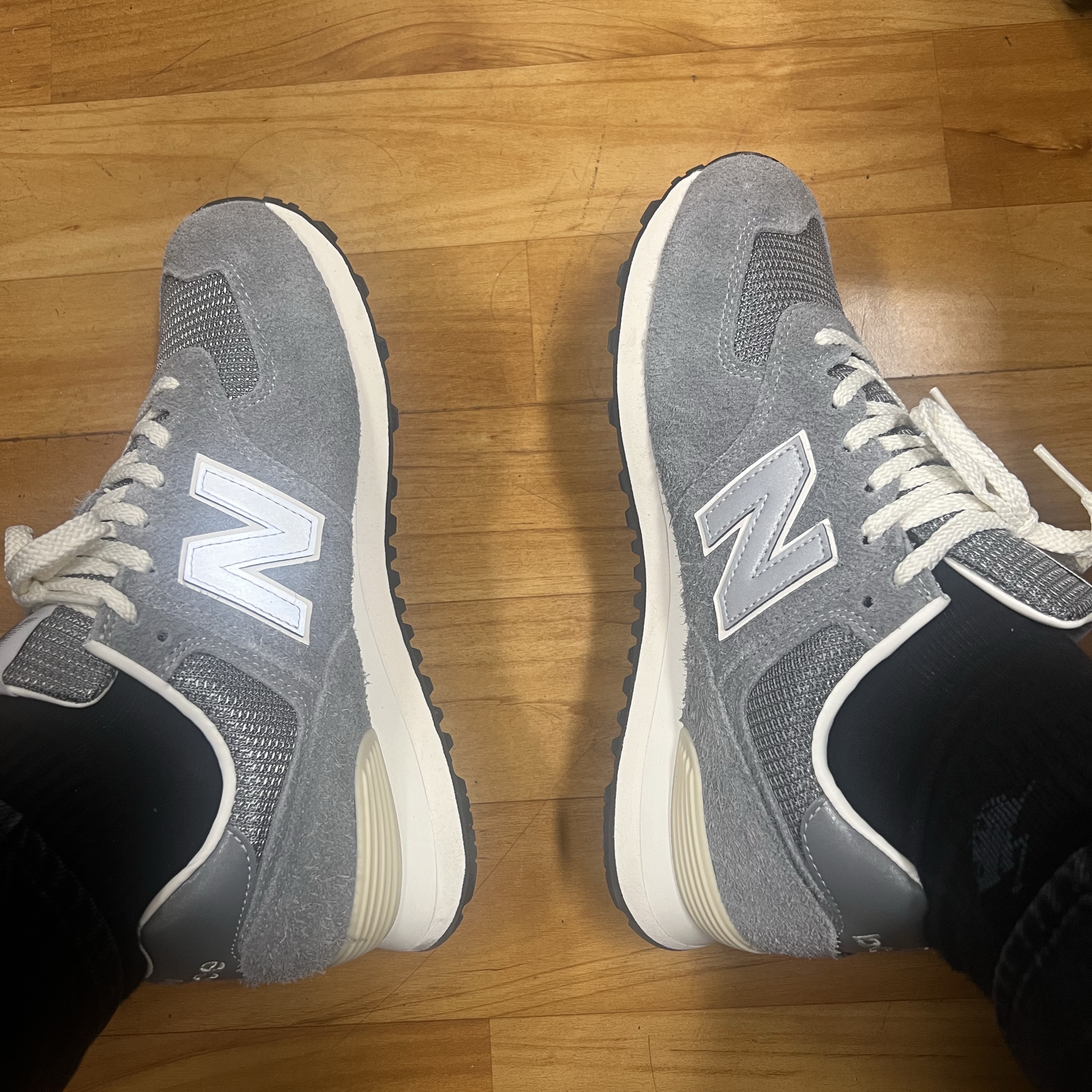 New Balance x Pottery 574 Premium Soft Grey 착용 스타일