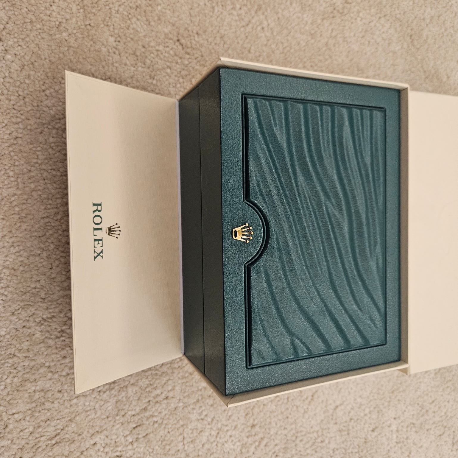 Rolex Datejust 41mm 126333 Silver Jubilee 착용 스타일 - 3