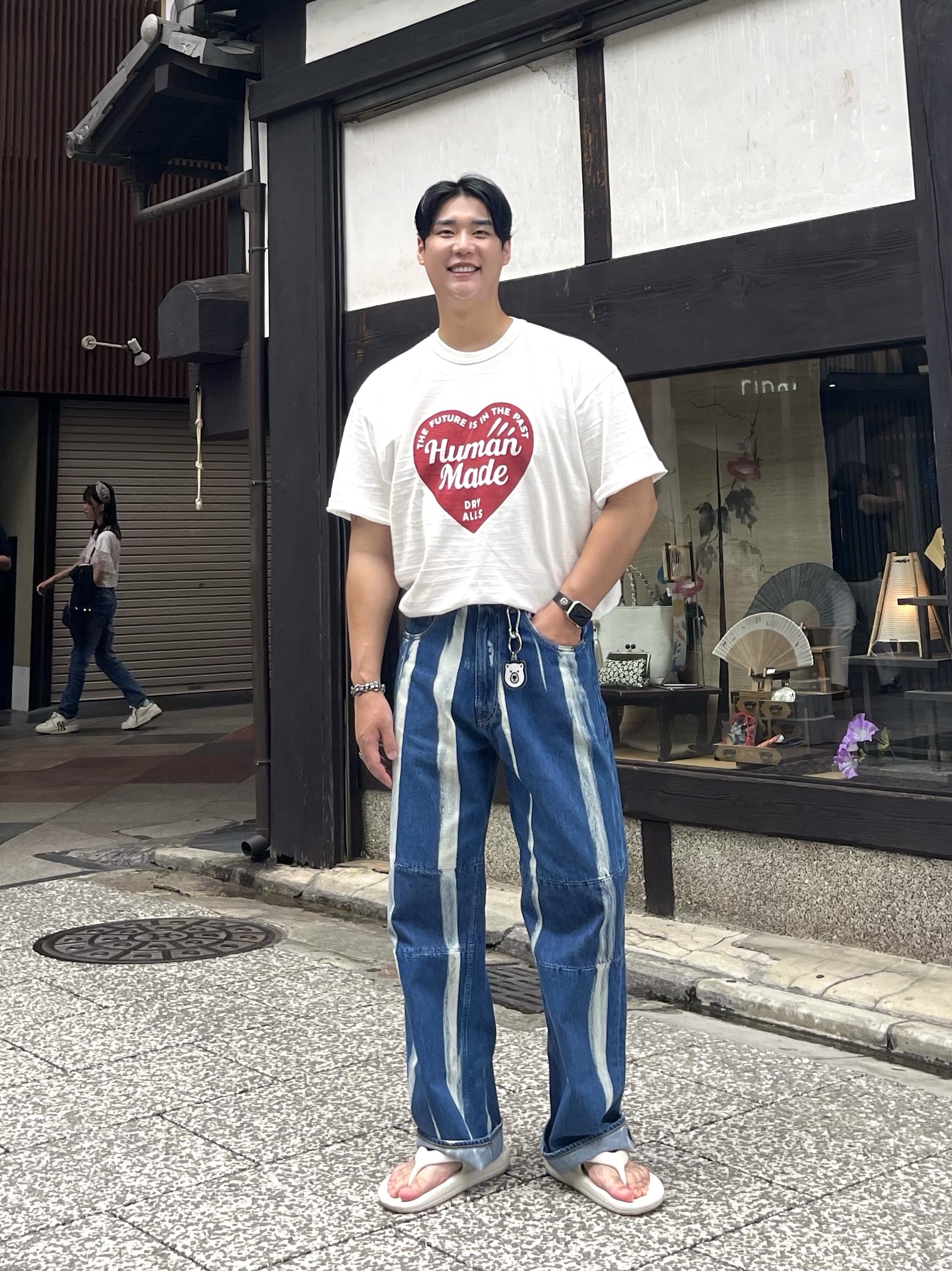 Our Legacy Extended Third Cut Glass Bleach Denim 착용 스타일 - 3