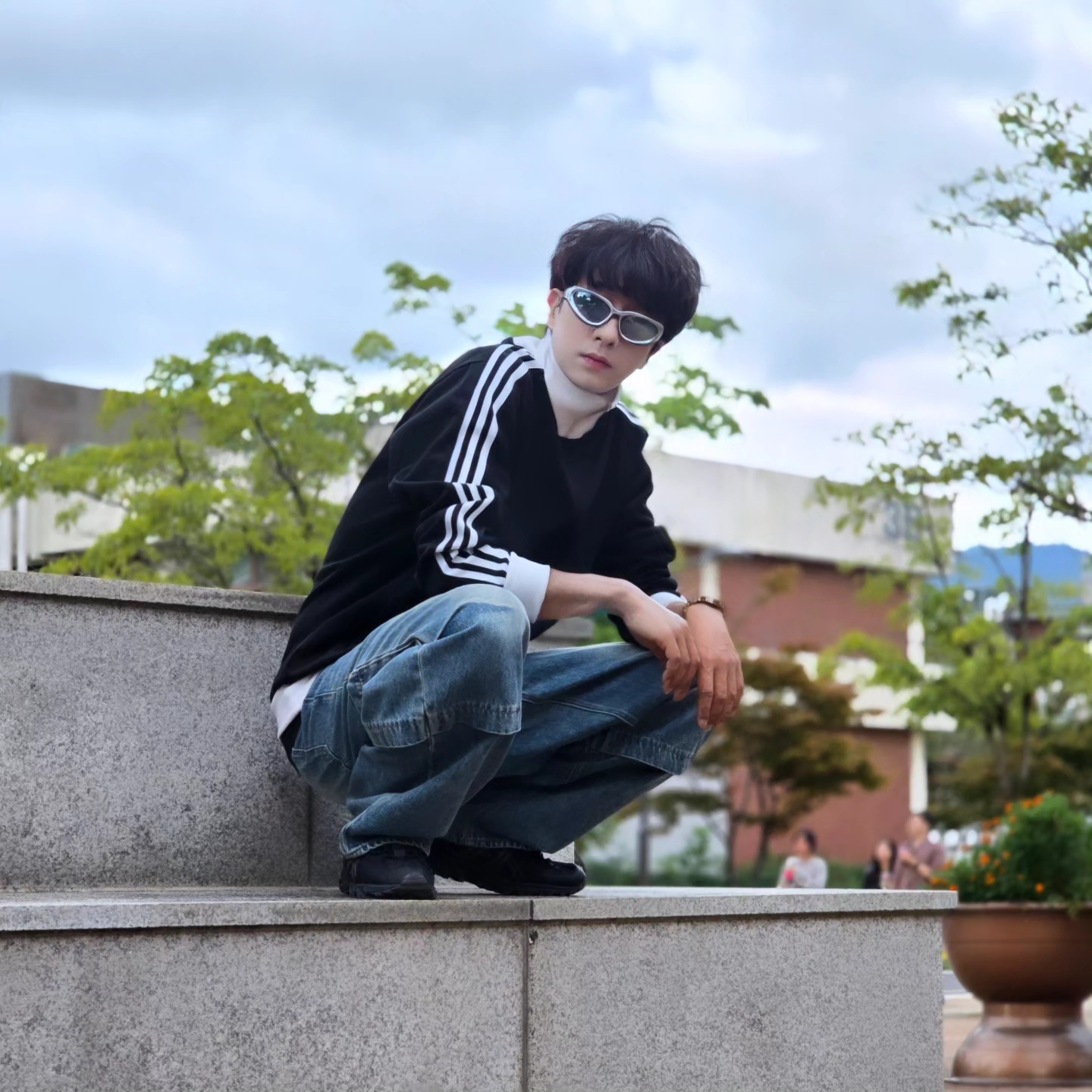Adidas Adicolor Classics Beckenbauer Track Jacket Black - KR Sizing, Adidas Adicolor Classics Beckenbauer Track Jacket Black - US Sizing 착용 스타일 - 1