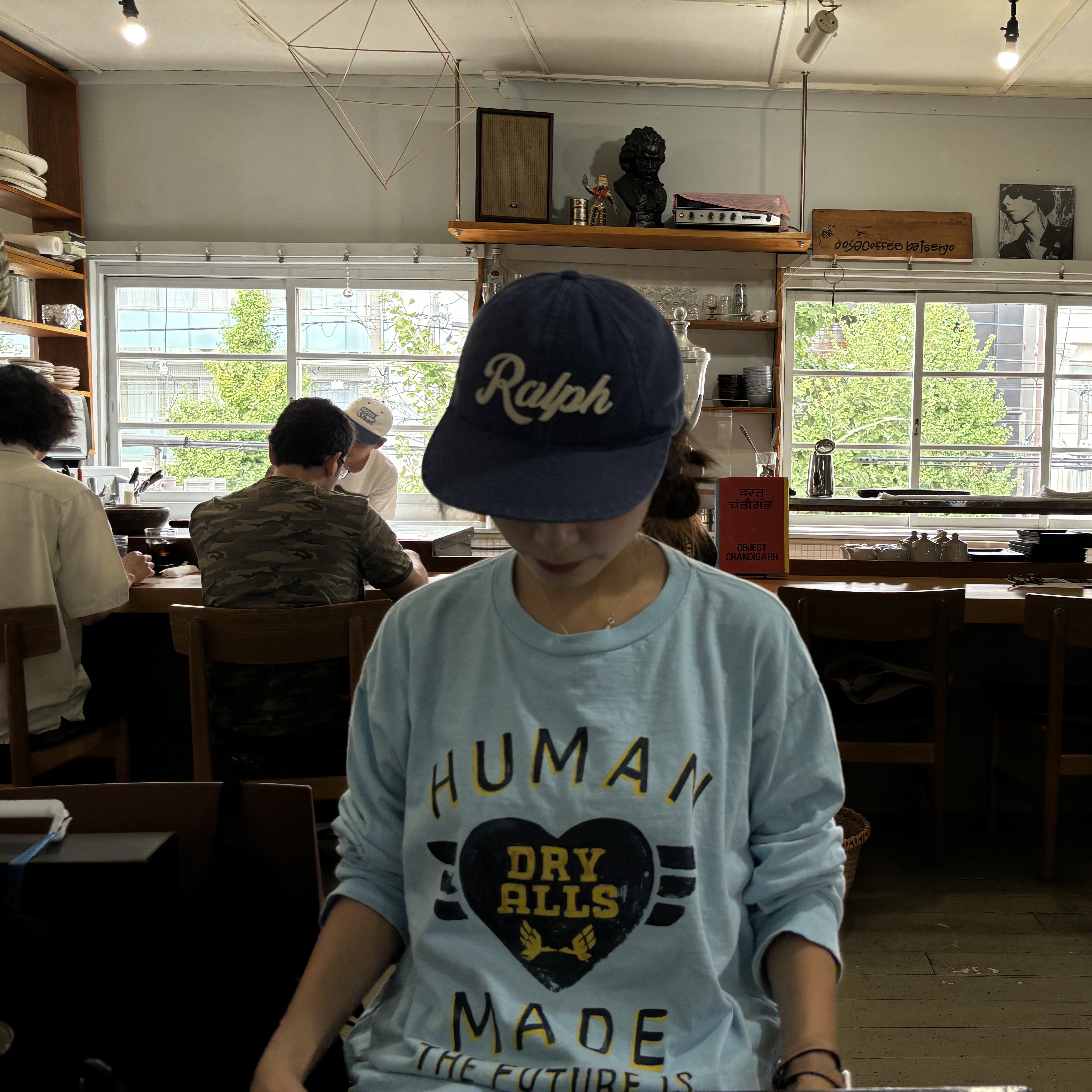 Human Made Graphic L/S T-Shirt Blue, Hoka Hopara Navy 착용 스타일 - 6