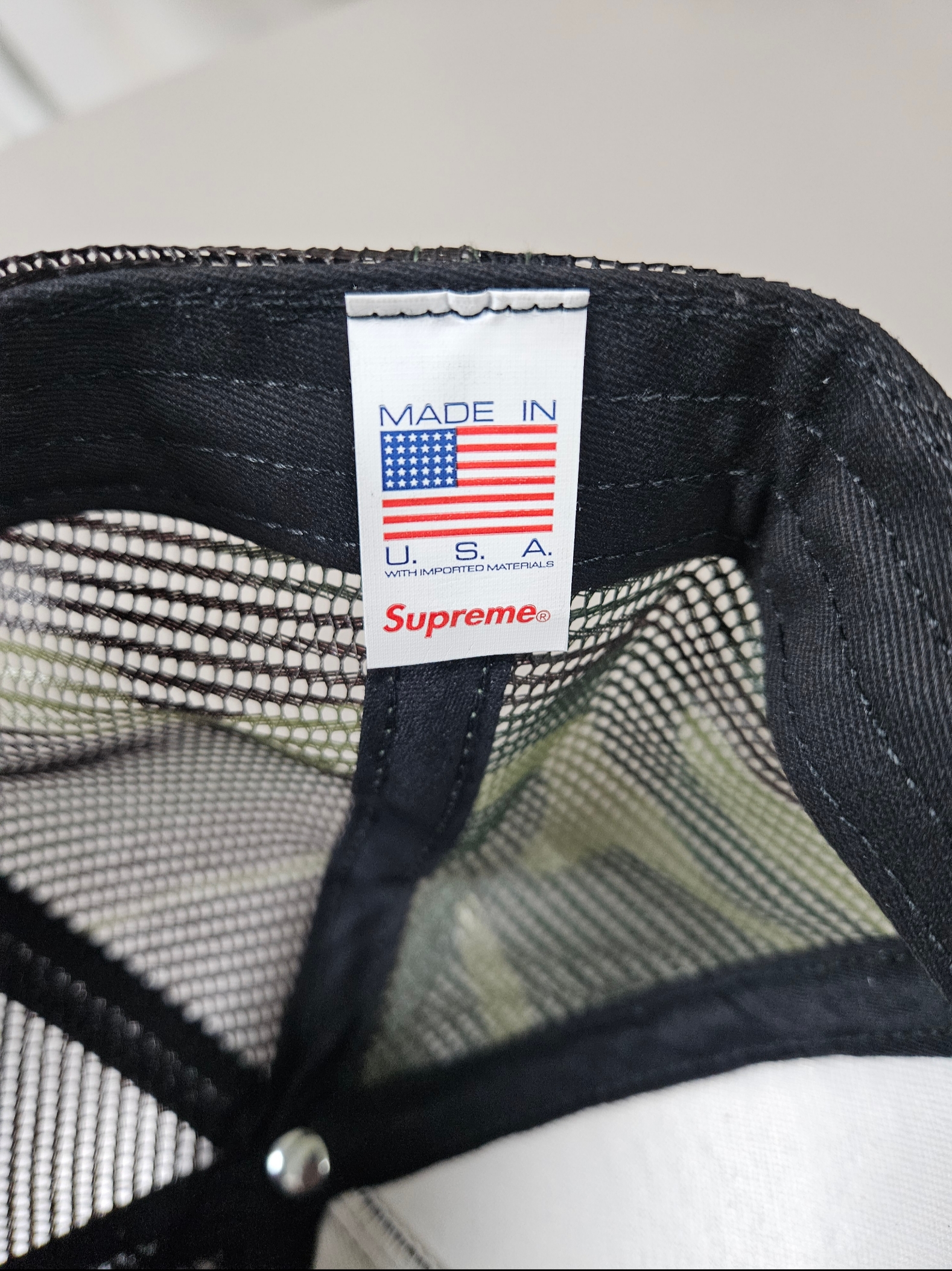 Supreme Underline Mesh Back 5-Panel Woodland Camo - 24FW 착용 스타일 - 5