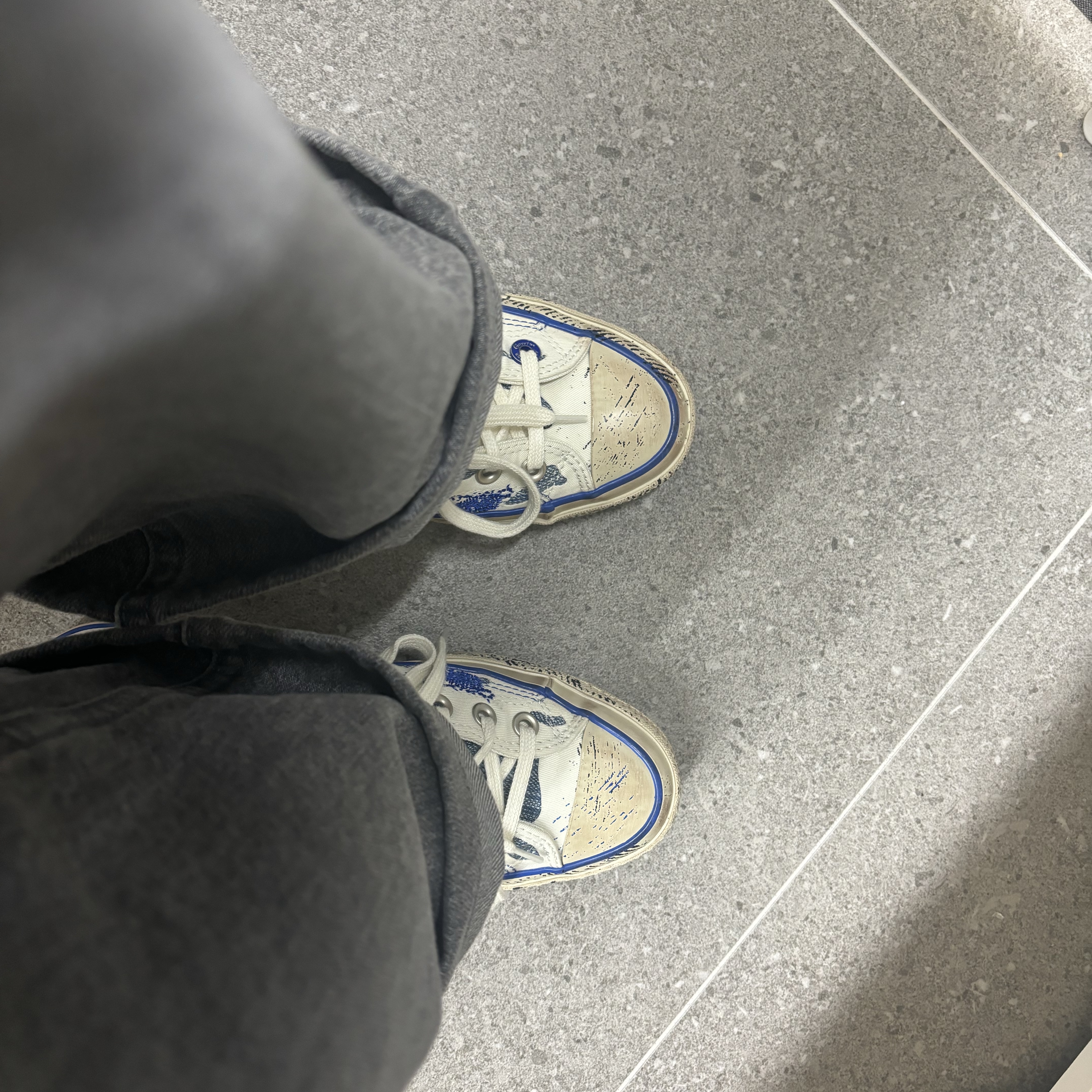 Converse x Ader Error Chuck 70 High White 착용 스타일
