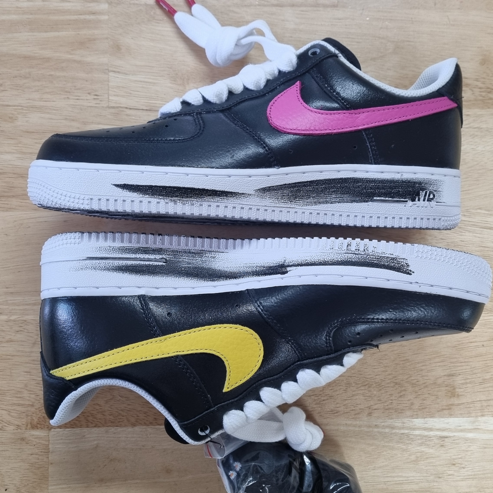 Nike x Peaceminusone Air Force 1 Low Para-Noise 3.0 Black and Multicolor 착용 스타일 - 5