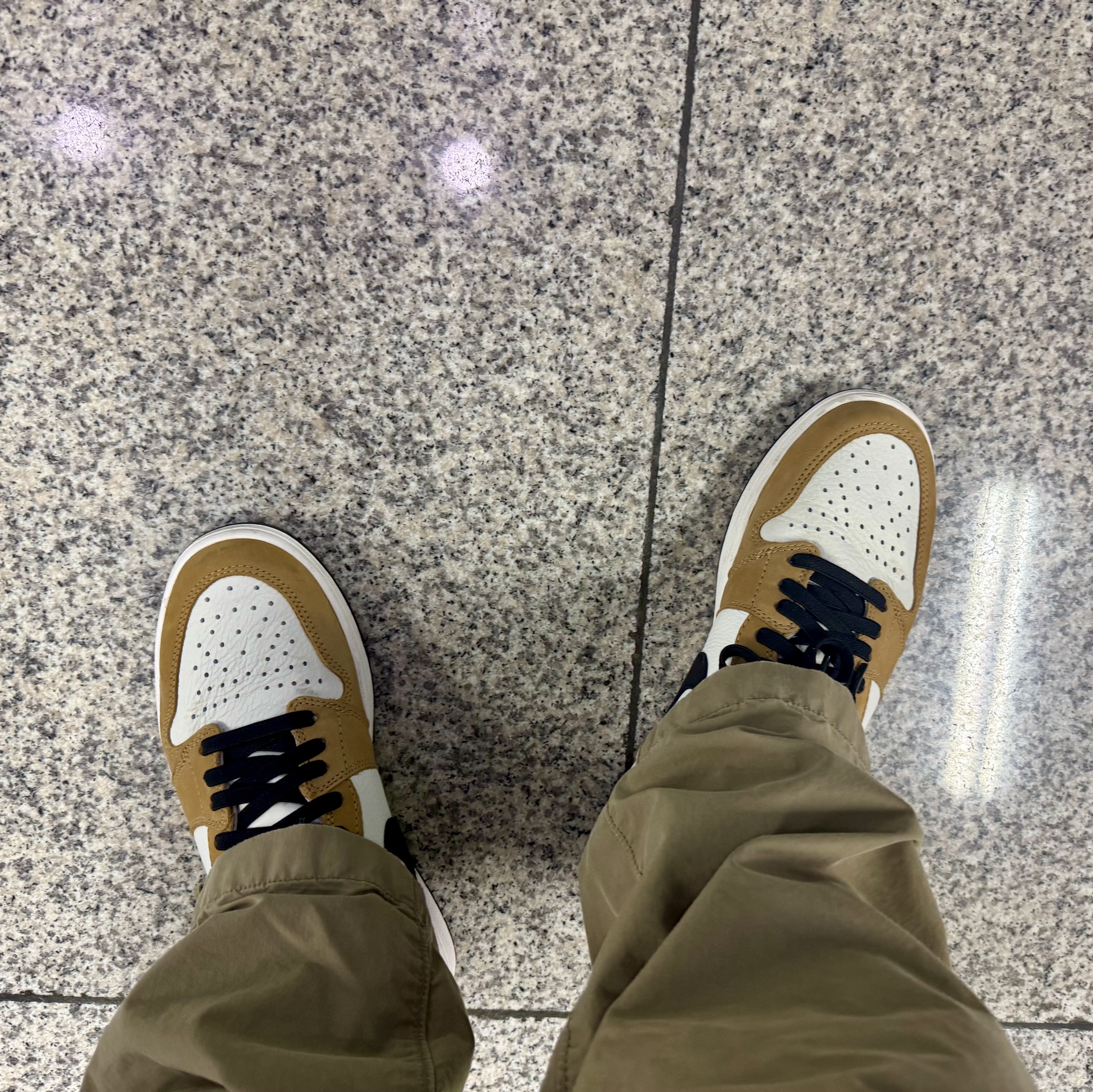 Jordan 1 Retro High Rookie of the Year 착용 스타일